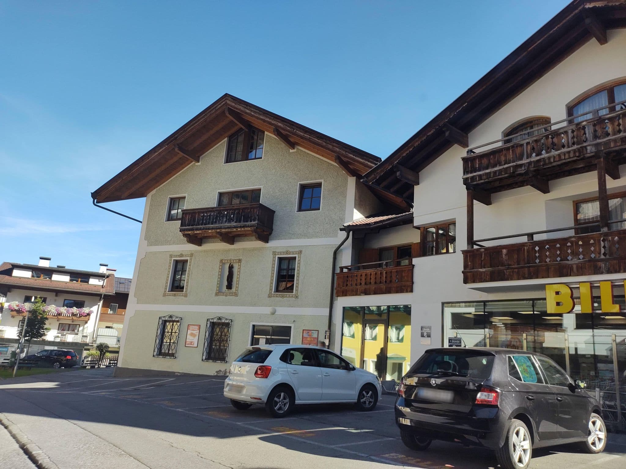 Street view near Gager GmbH & Co, Mayrhofen — © thetornado76 (CC BY-SA · Mapillary)