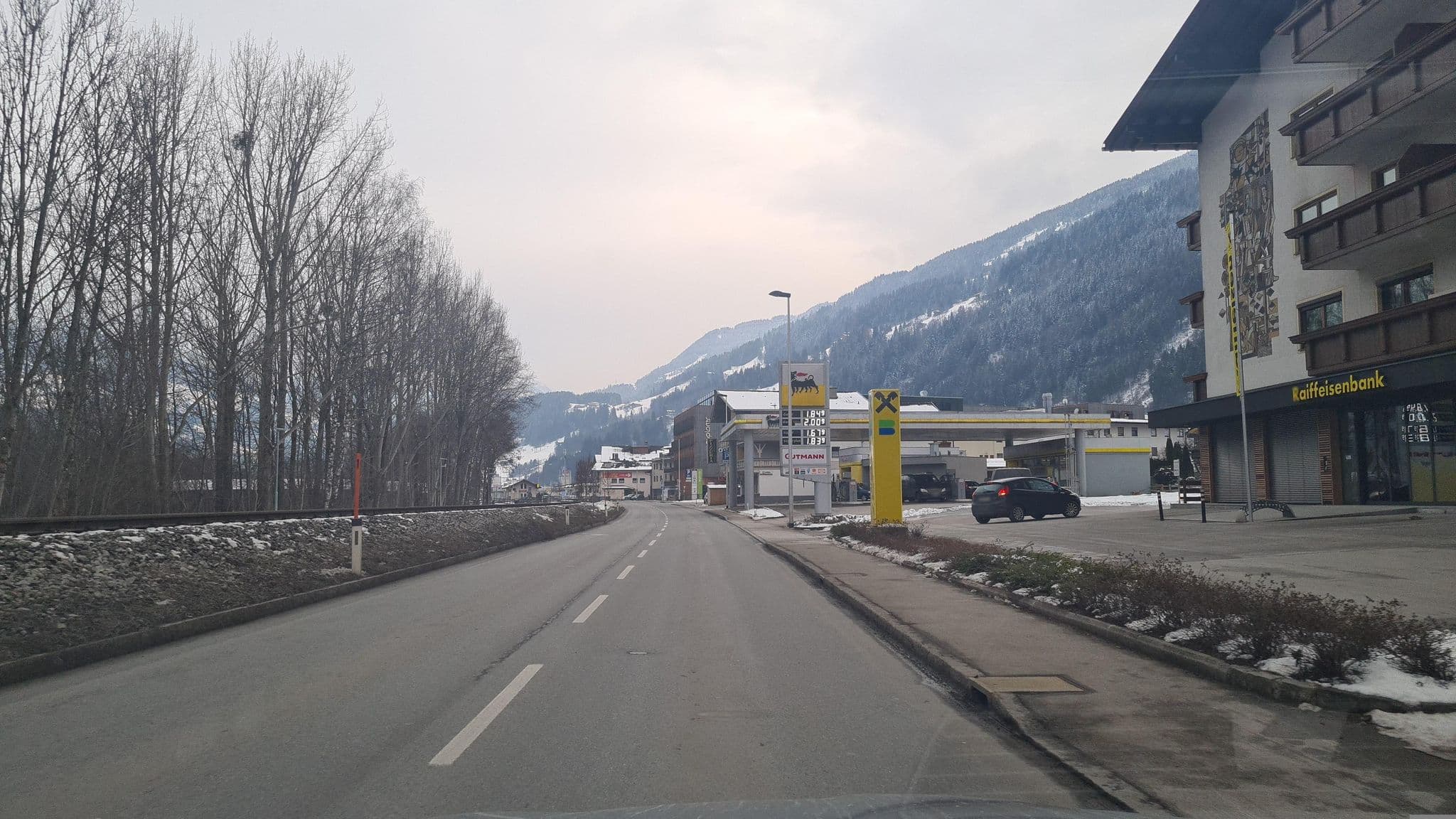 Street view near Pension Haus am Waldrand, Ried im Zillertal — © dsmm (CC BY-SA · Mapillary)