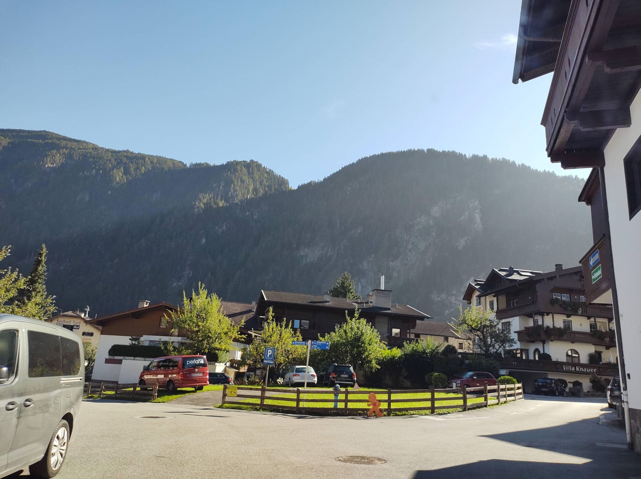 Street view near Grünberg, Mayrhofen — © thetornado76 (CC BY-SA · Mapillary)
