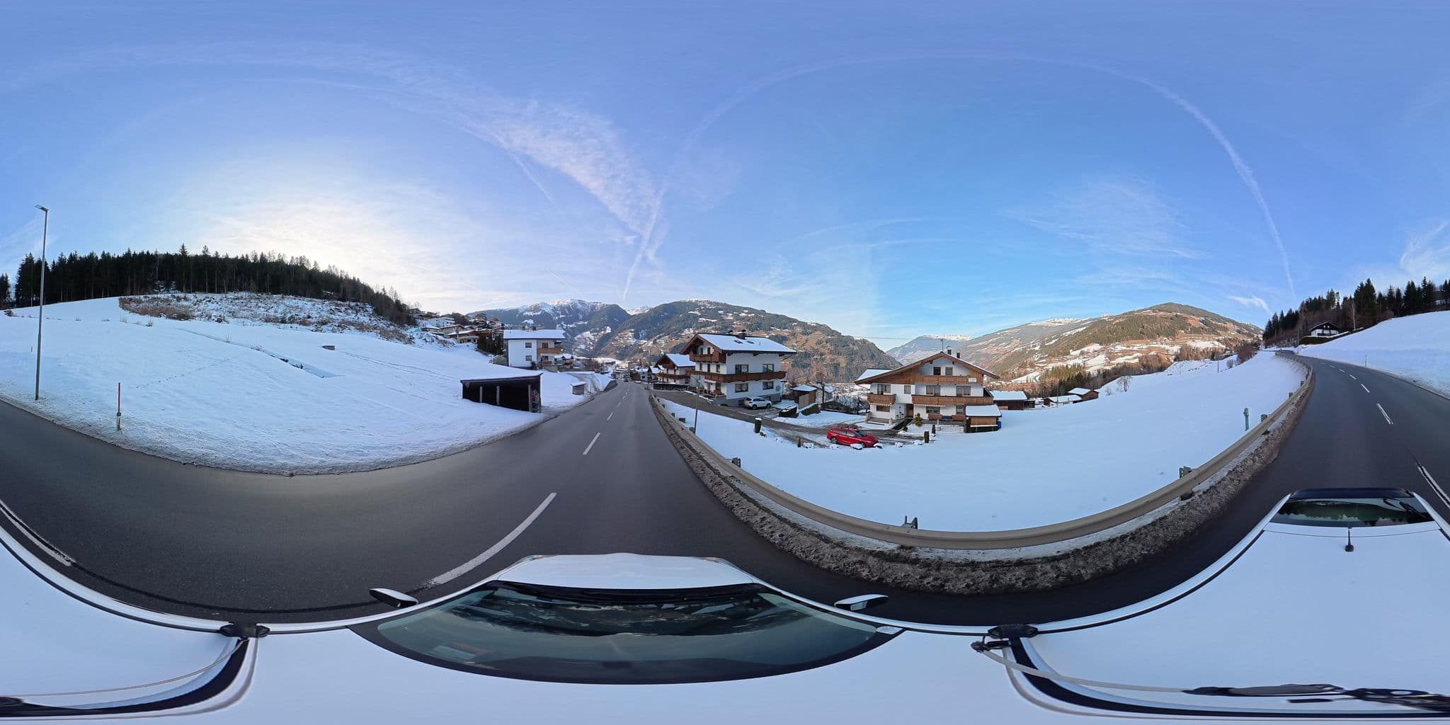 Street view near Haus Gugglberger, Zell am Ziller — © osmplus_org (CC BY-SA · Mapillary)