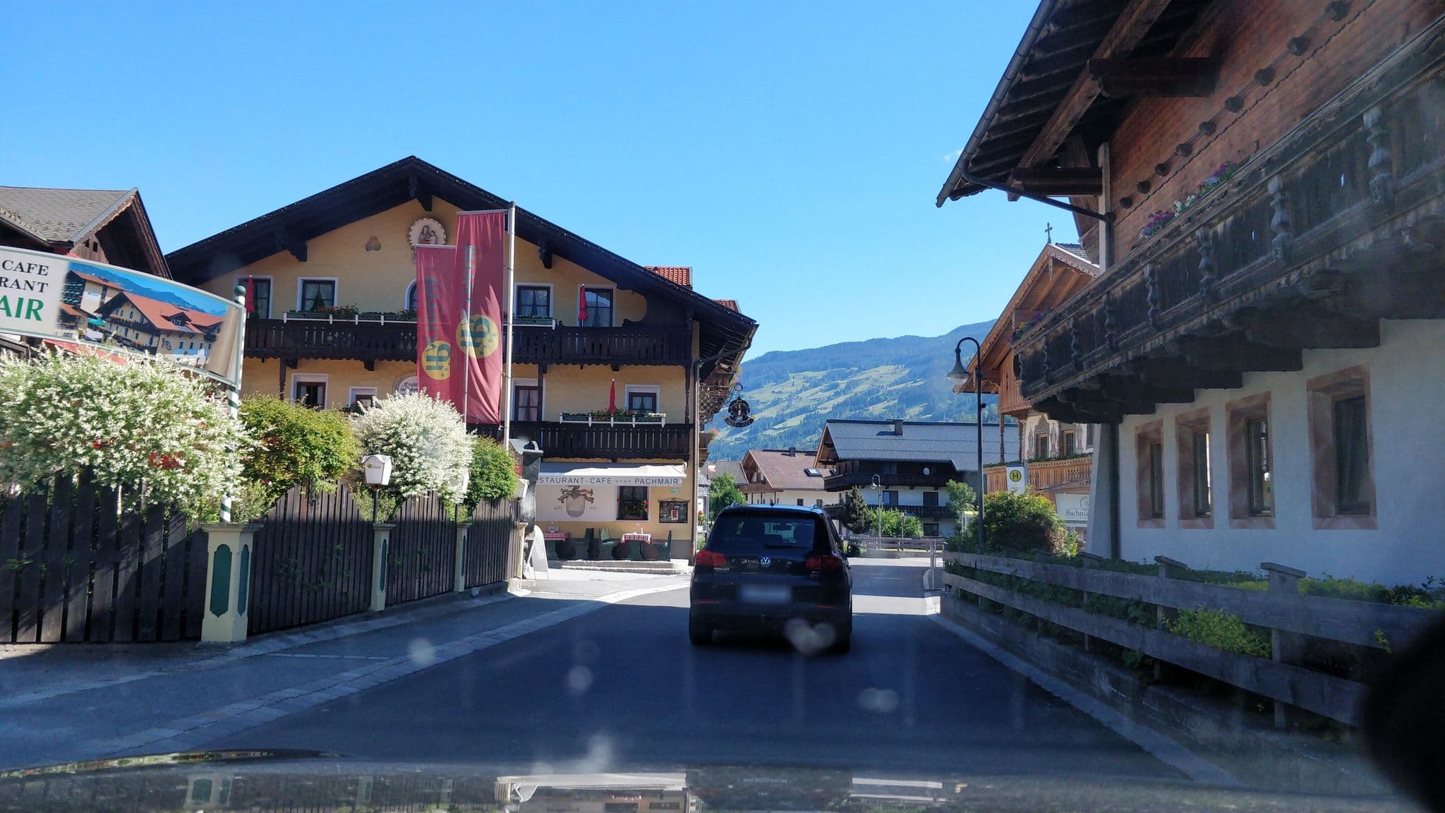 Street view near Bodererhof, Kapfing — © rcollins (CC BY-SA · Mapillary)