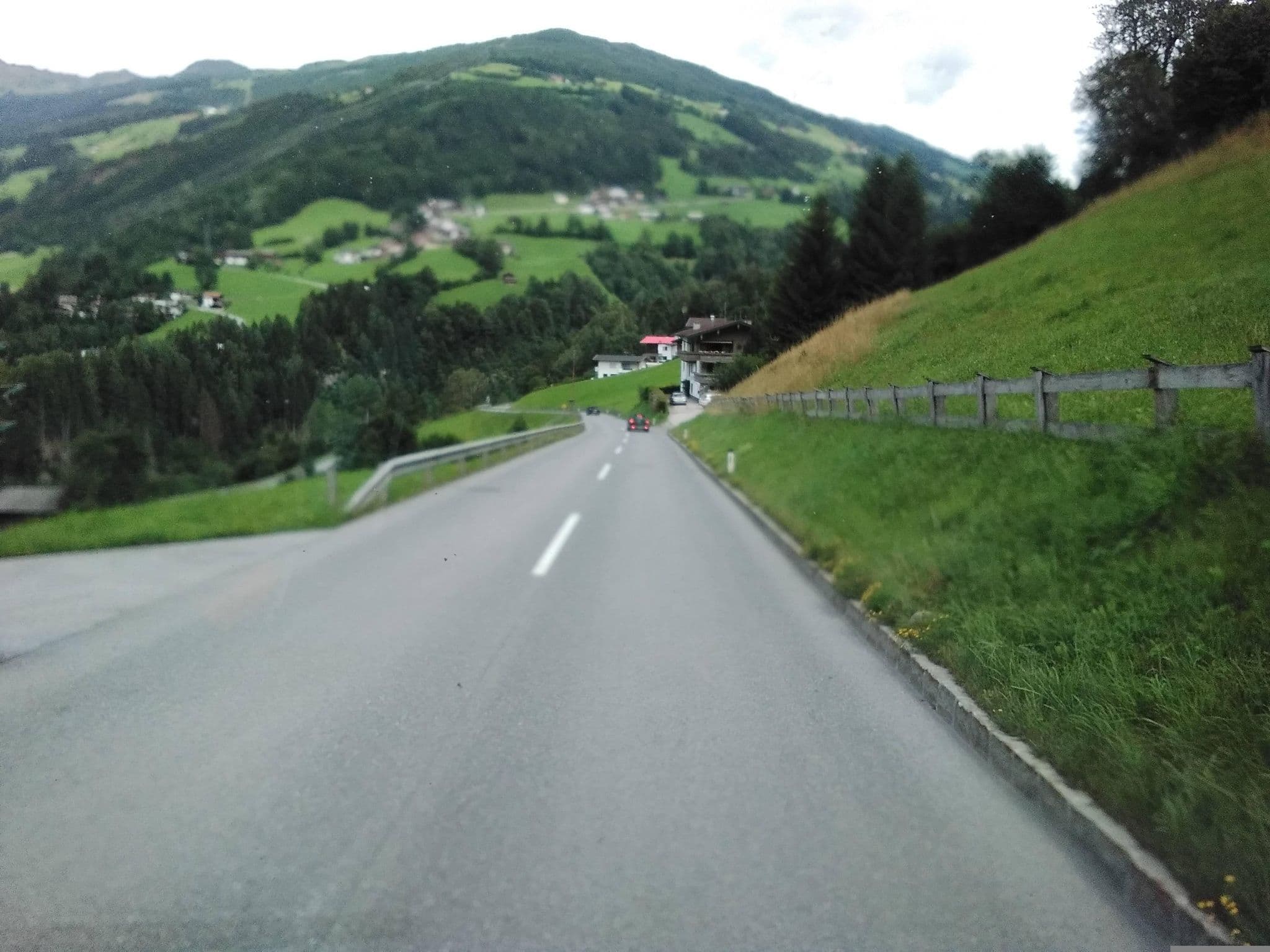 Street view near Waidachhof, Zell am Ziller — © mprins (CC BY-SA · Mapillary)
