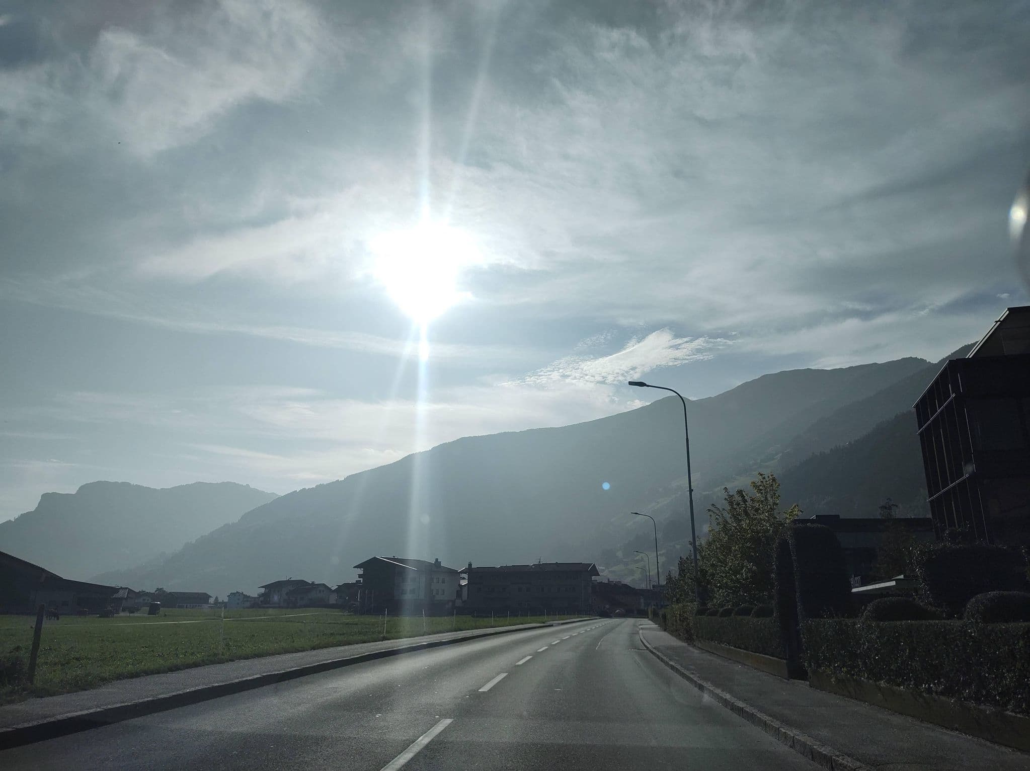 Street view near Pension Rohrmoser, Zell am Ziller — © thetornado76 (CC BY-SA · Mapillary)