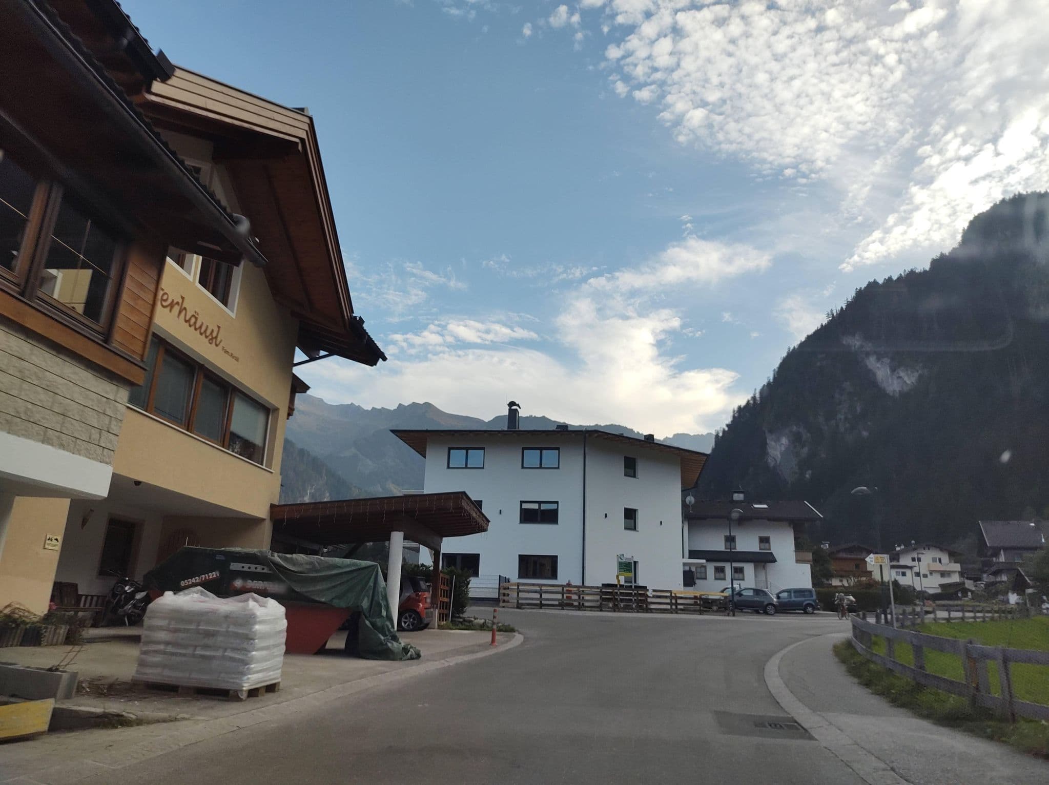 Street view near Ferienwohnung Schwemmberger, Schwendau — © thetornado76 (CC BY-SA · Mapillary)