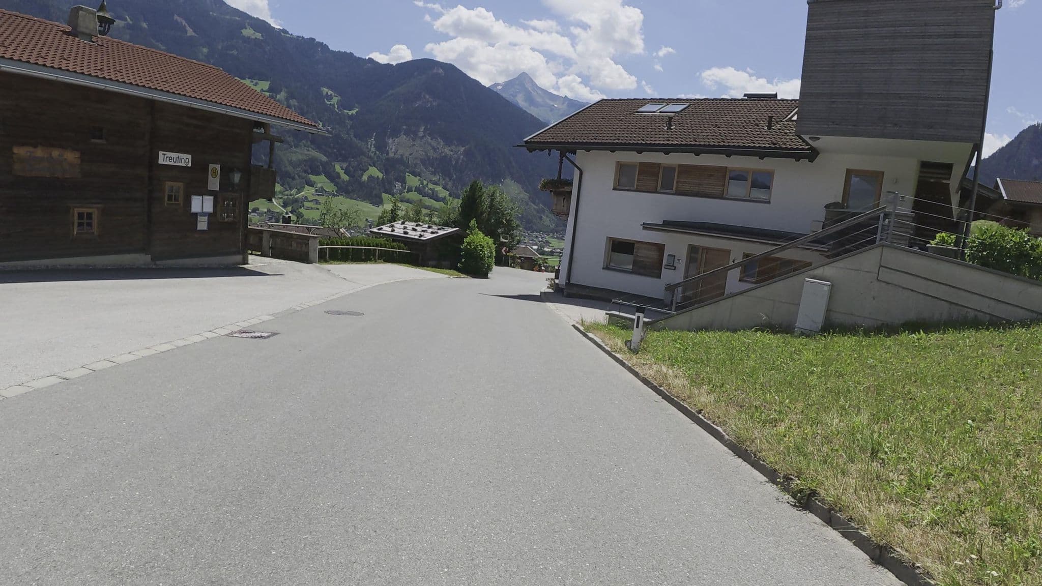 Street view near Kashütte, Hippach — © Guzzi_Franze (CC BY-SA · Mapillary)