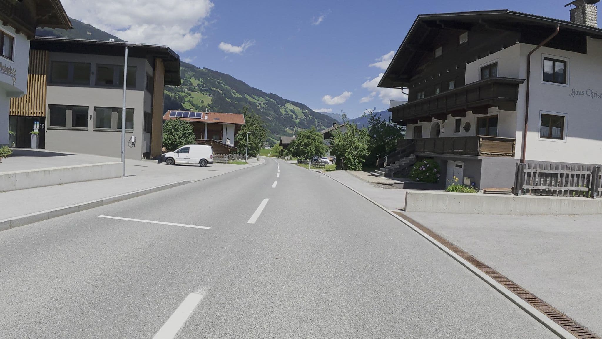 Street view near Haus Christina, Hippach — © Guzzi_Franze (CC BY-SA · Mapillary)