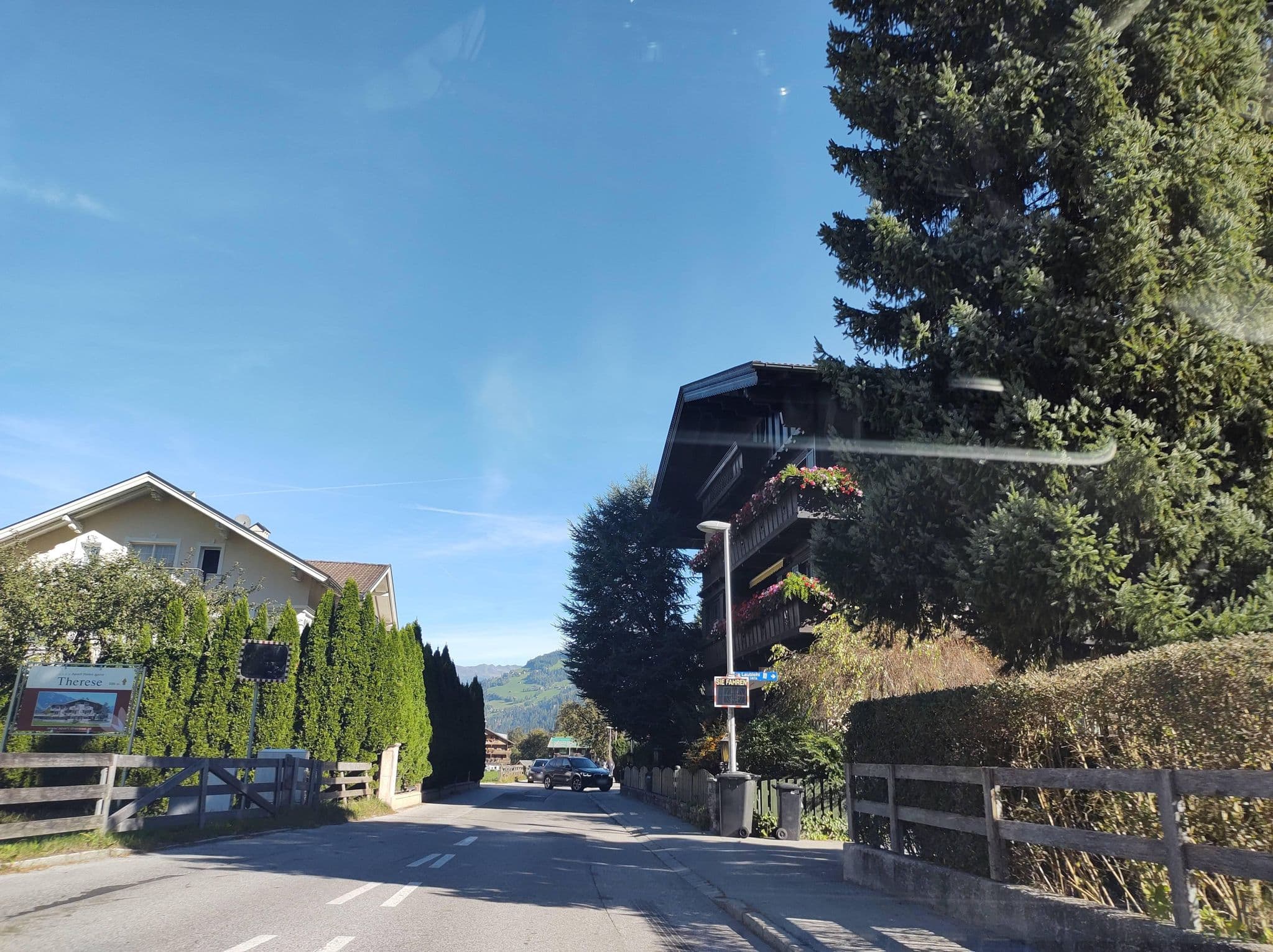 Street view near Almhof, Mayrhofen — © thetornado76 (CC BY-SA · Mapillary)