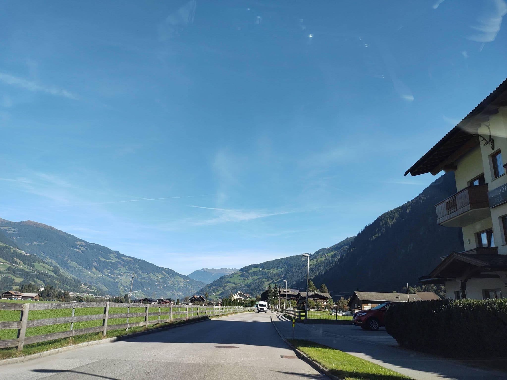 Street view near The Ritz Carlton Mayernhofen, Mayrhofen — © thetornado76 (CC BY-SA · Mapillary)