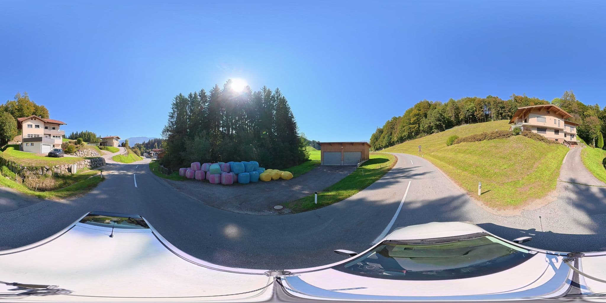 Street view near Gästehaus Monika Kaindl, Breitenbach am Inn — © osmplus_org (CC BY-SA · Mapillary)