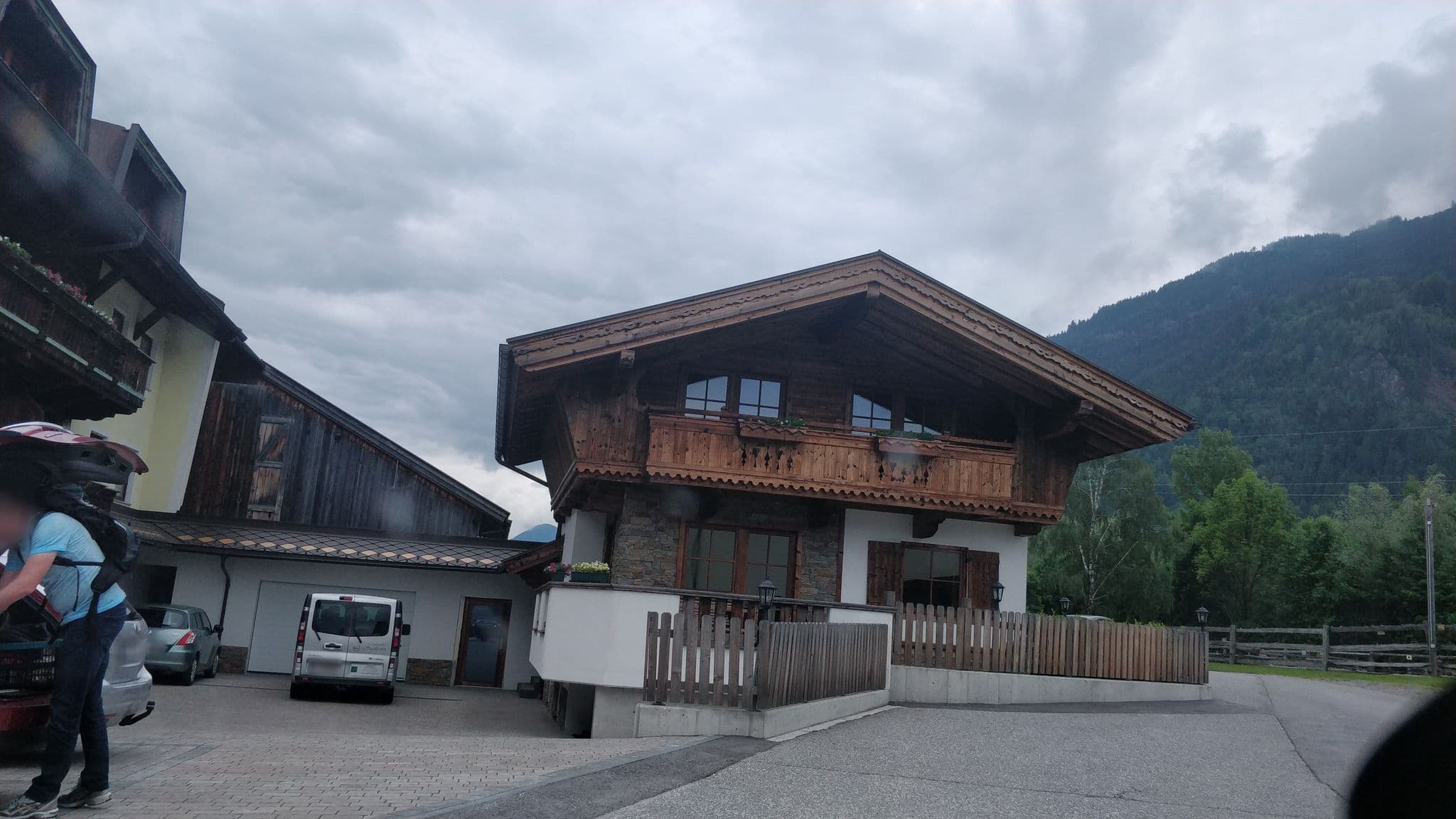 Street view near Stadlpoint, Ried im Zillertal — © rcollins (CC BY-SA · Mapillary)