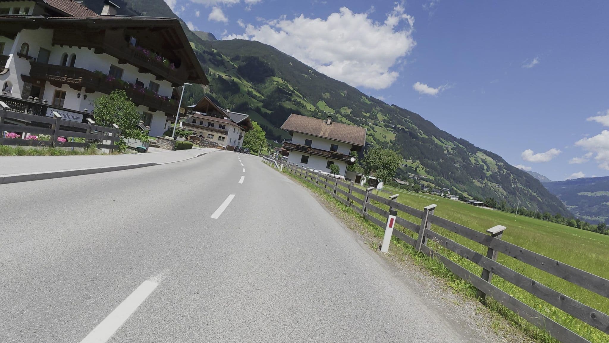 Street view near Landhaus Stöckl, Hippach — © Guzzi_Franze (CC BY-SA · Mapillary)