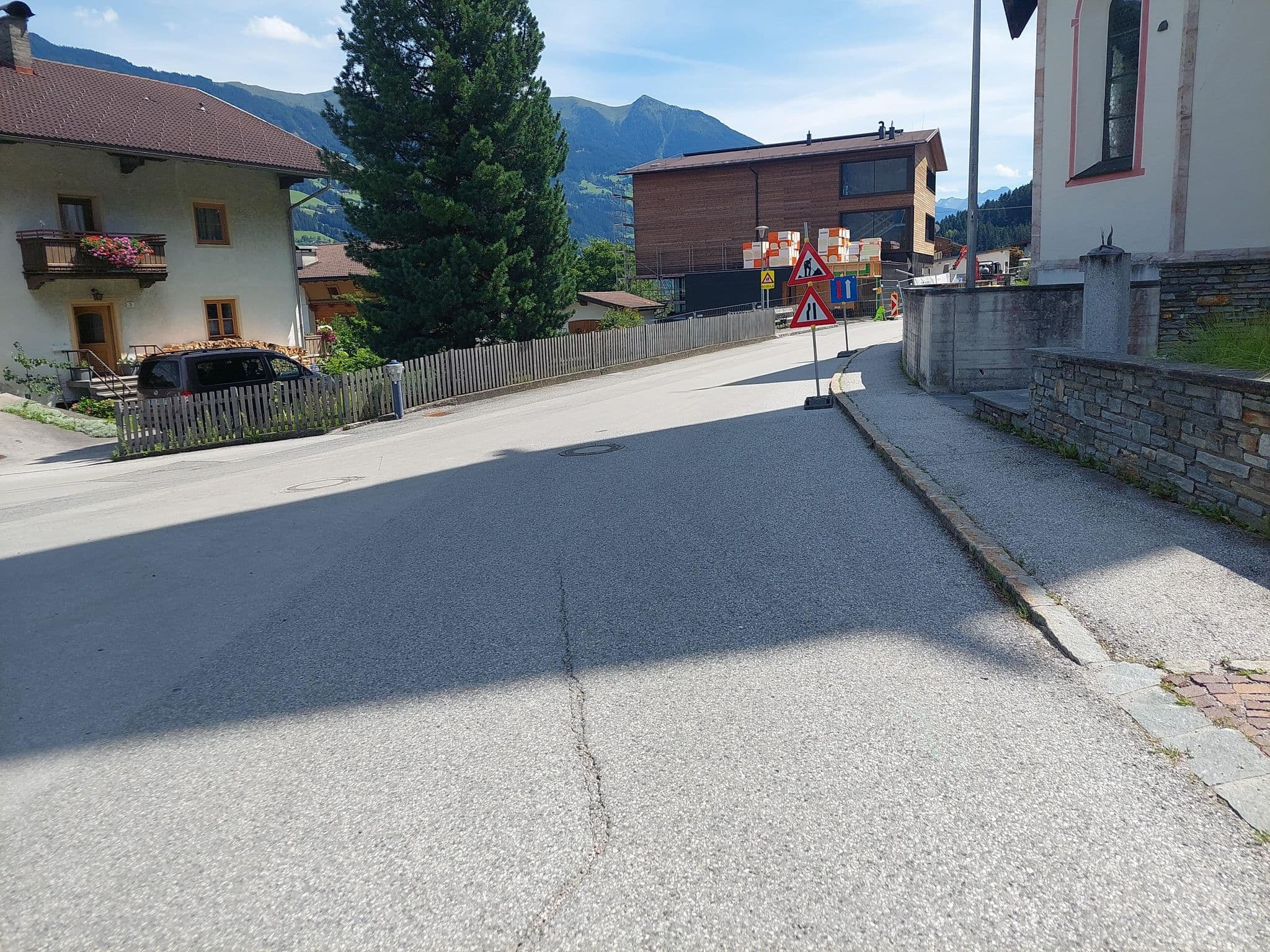 Street view near Matthias Illmer, Schlitters — © viavista (CC BY-SA · Mapillary)