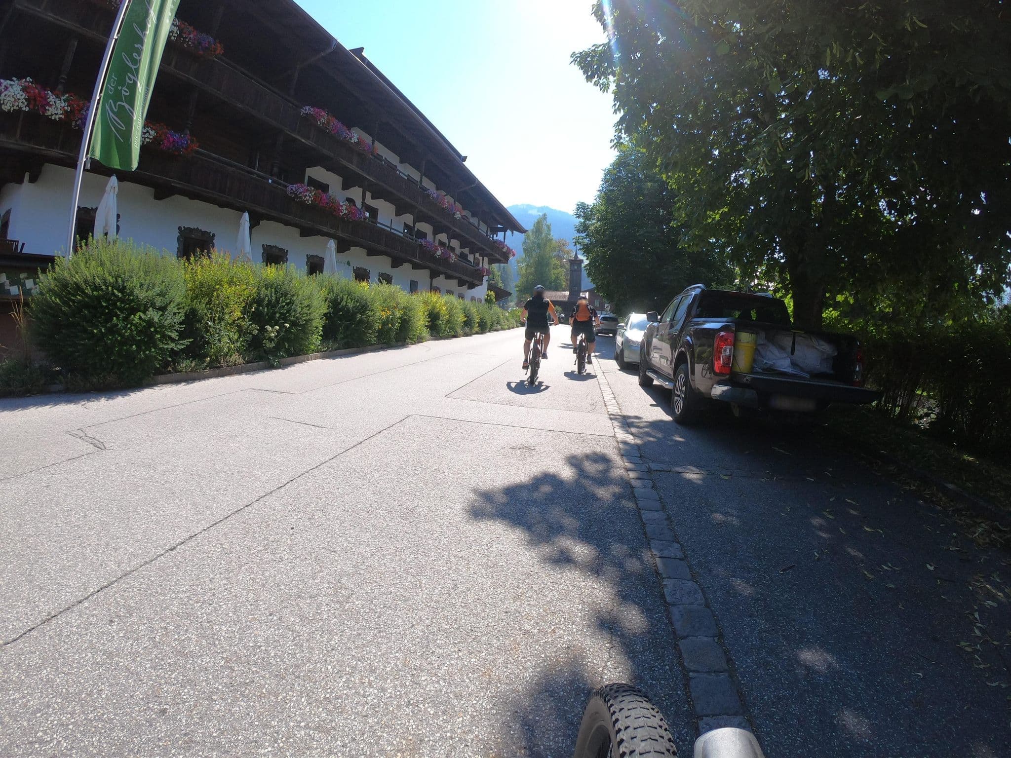 Street view near Romantikhotel Böglerhof, Alpbach — © vinisa (CC BY-SA · Mapillary)