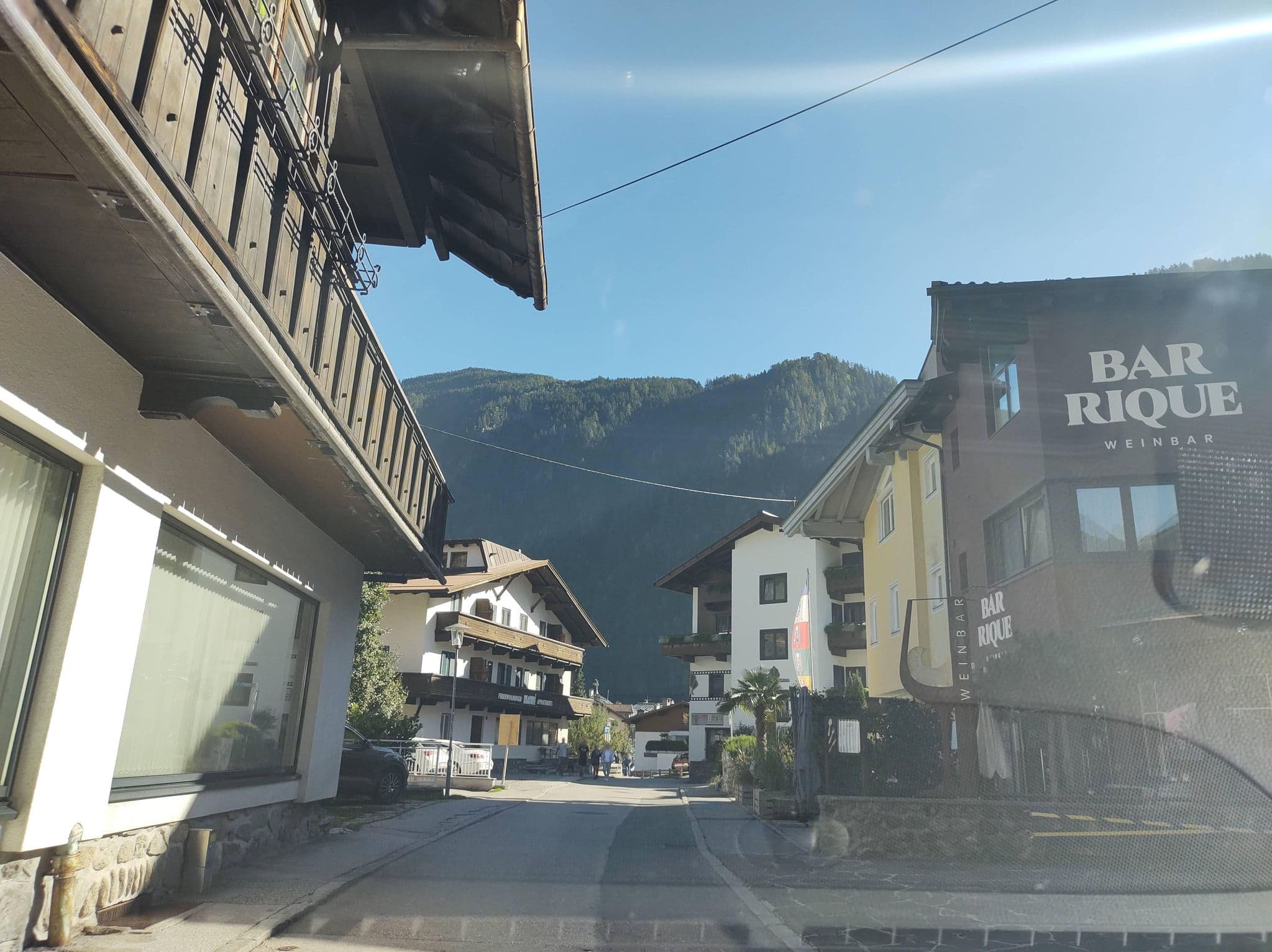 Street view near Exclusive-Appartement CIAO, Mayrhofen — © thetornado76 (CC BY-SA · Mapillary)
