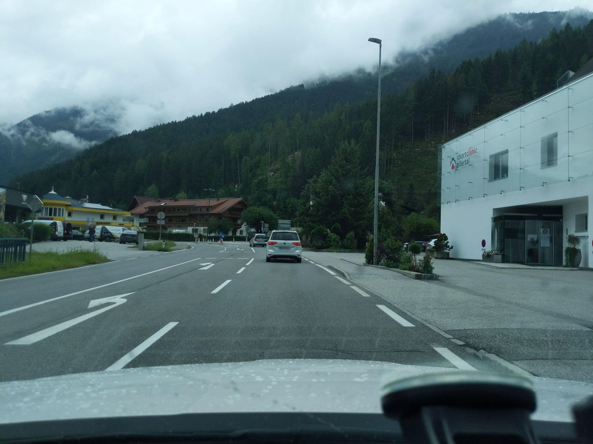 Street view near Gusthof, Mayrhofen — © littlefool (CC BY-SA · Mapillary)