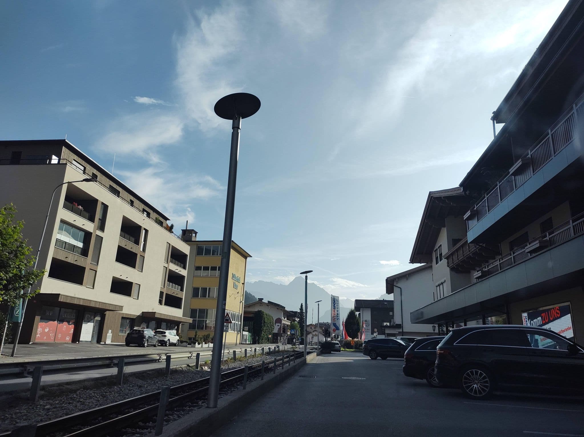 Street view near Pension Mühlbacher, Zell am Ziller — © thetornado76 (CC BY-SA · Mapillary)