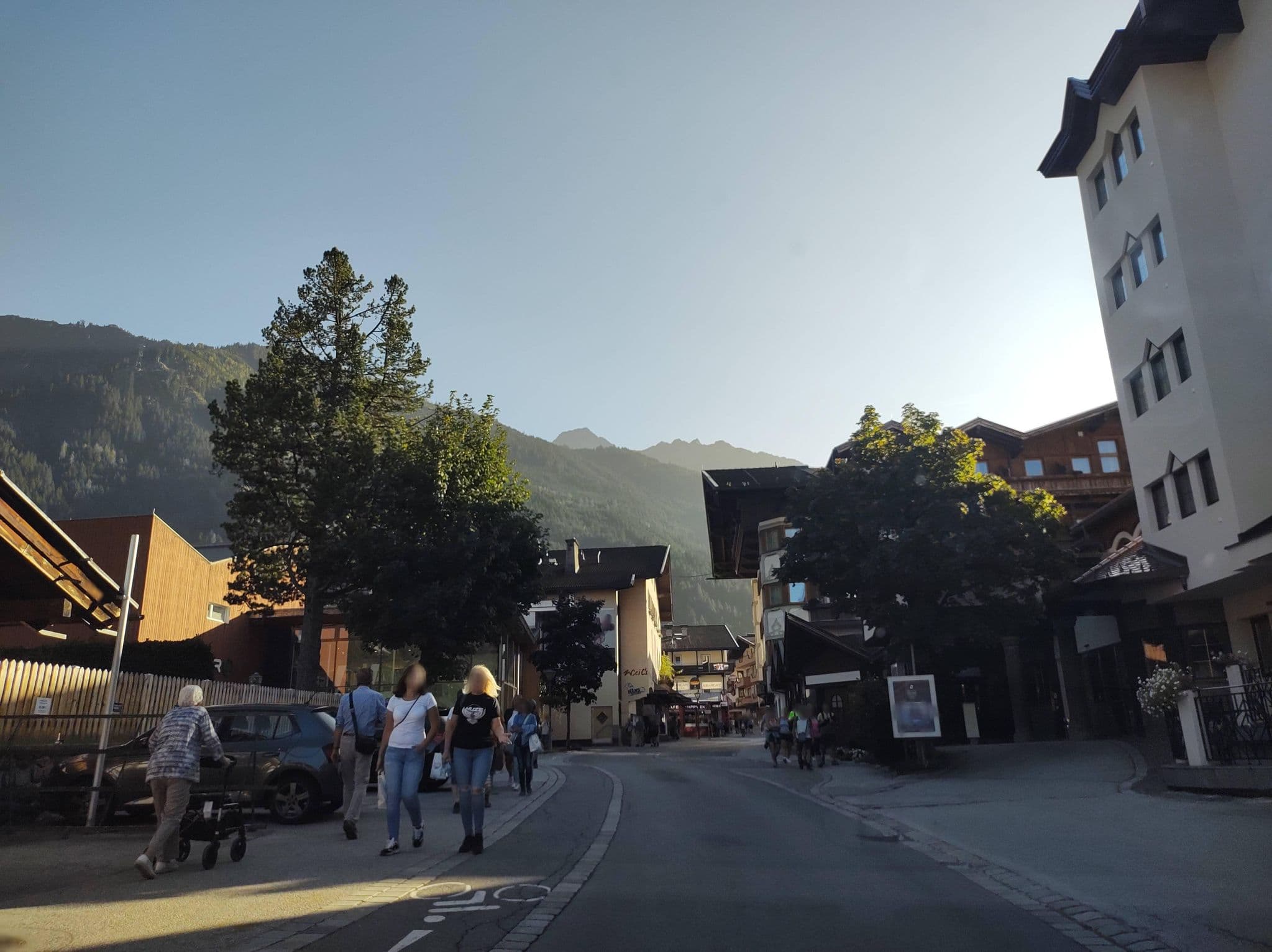 Street view near Fun & Spa Hotel Strass, Mayrhofen — © thetornado76 (CC BY-SA · Mapillary)