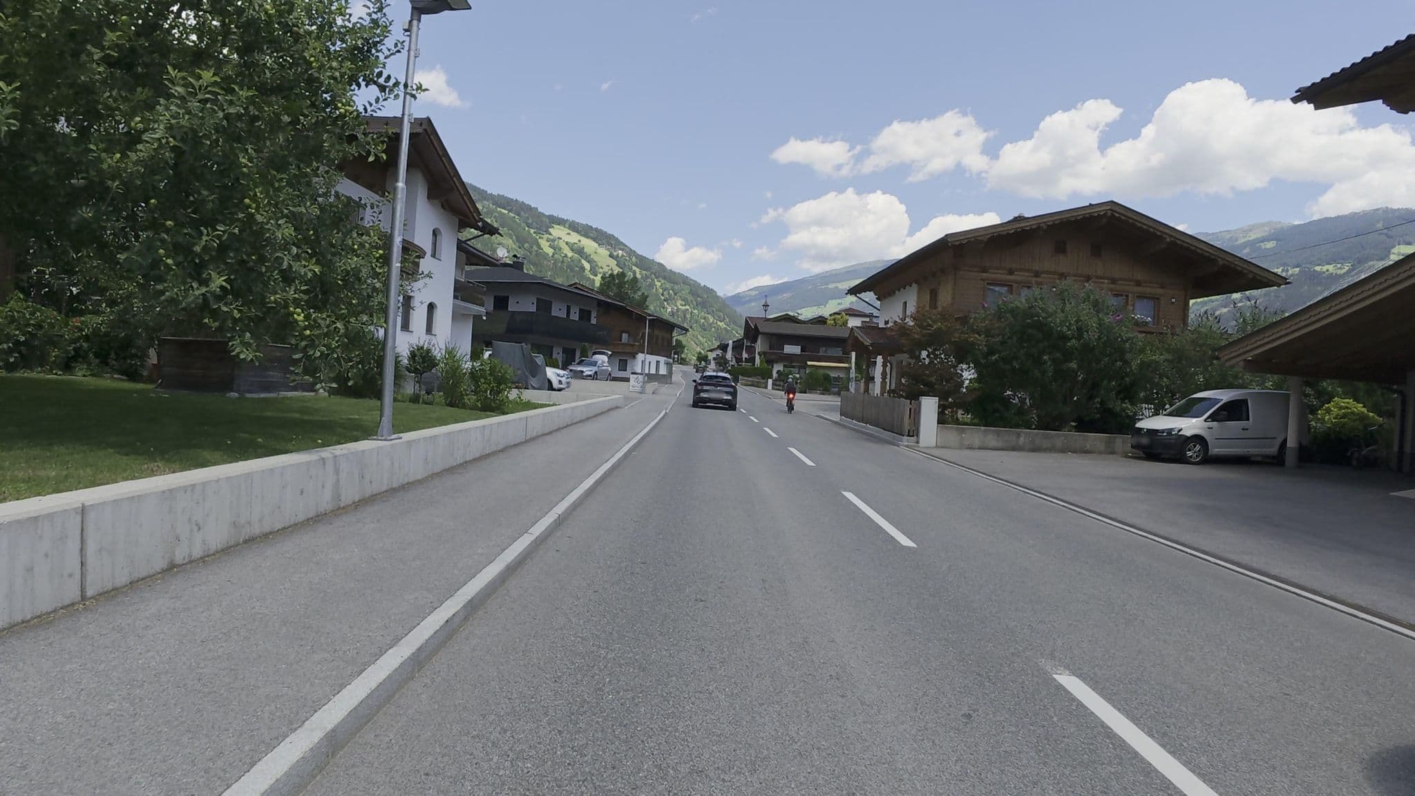 Street view near Apart Fankhauser, Zell am Ziller — © Guzzi_Franze (CC BY-SA · Mapillary)