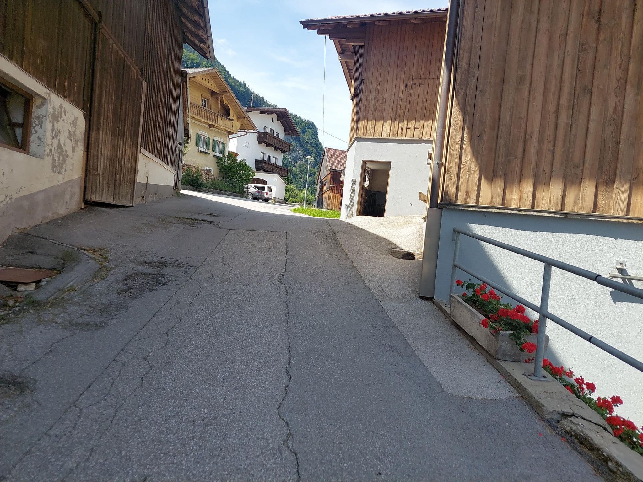 Street view near Brixnerhof im Zillertal, Schlitters — © viavista (CC BY-SA · Mapillary)