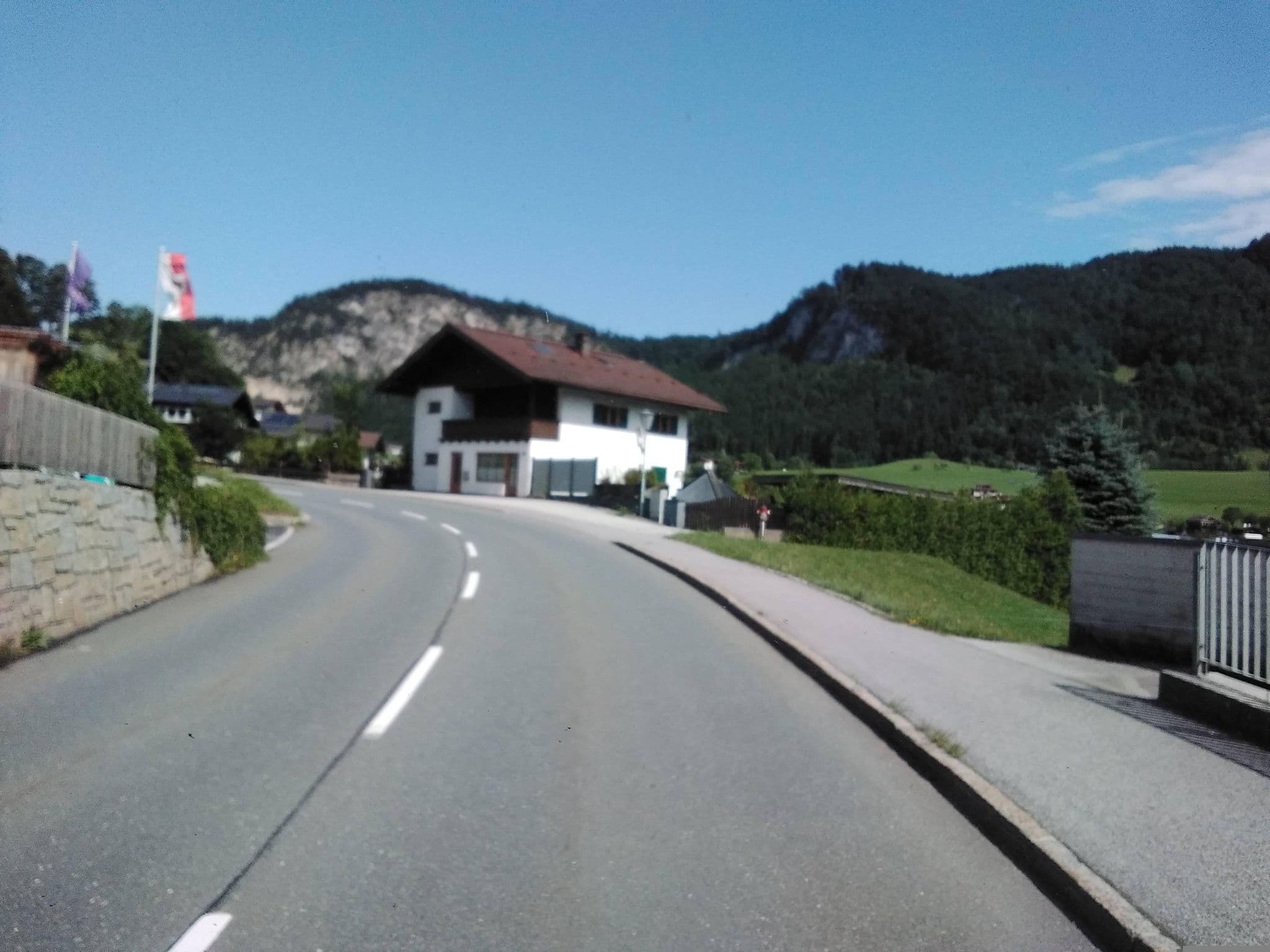 Street view near Holidaytirol Webmarketing, Vorderthiersee — © mprins (CC BY-SA · Mapillary)