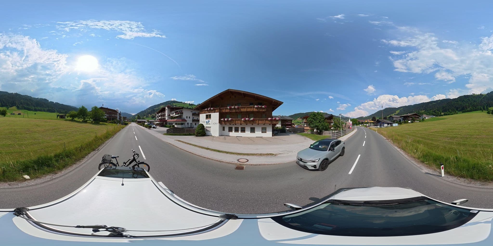 Street view near Klausenhof - Franz Haberl, Niederau — © osmplus_org (CC BY-SA · Mapillary)