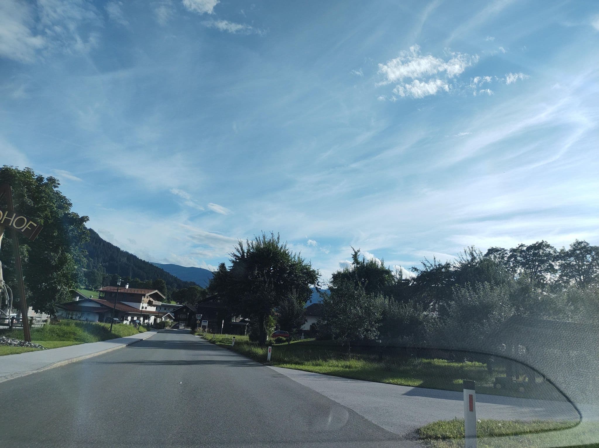 Street view near Ferienhof Kloo, Brixen im Thale — © thetornado76 (CC BY-SA · Mapillary)