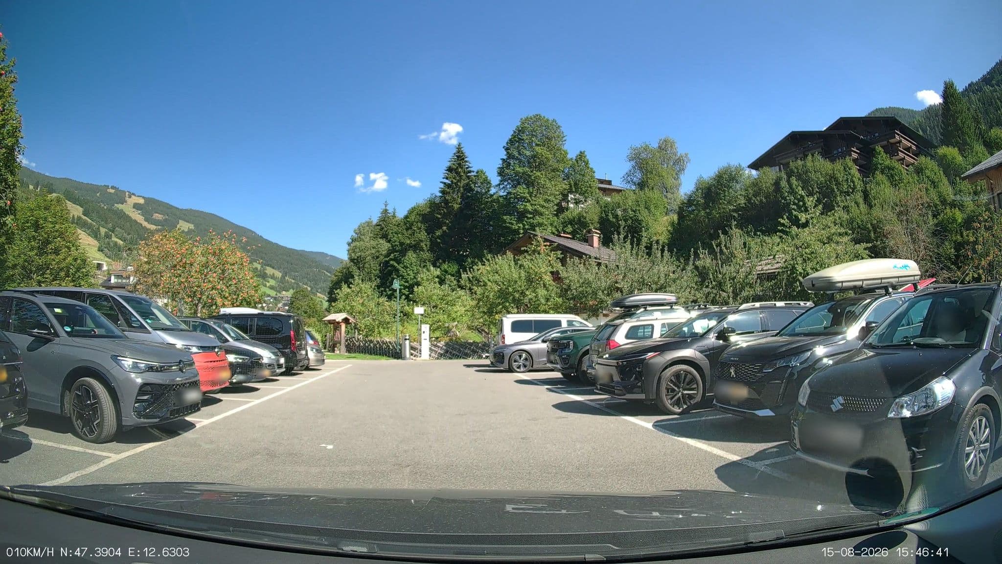 Street view near Appartements MIMO, Saalbach — © heetENkoel (CC BY-SA · Mapillary)