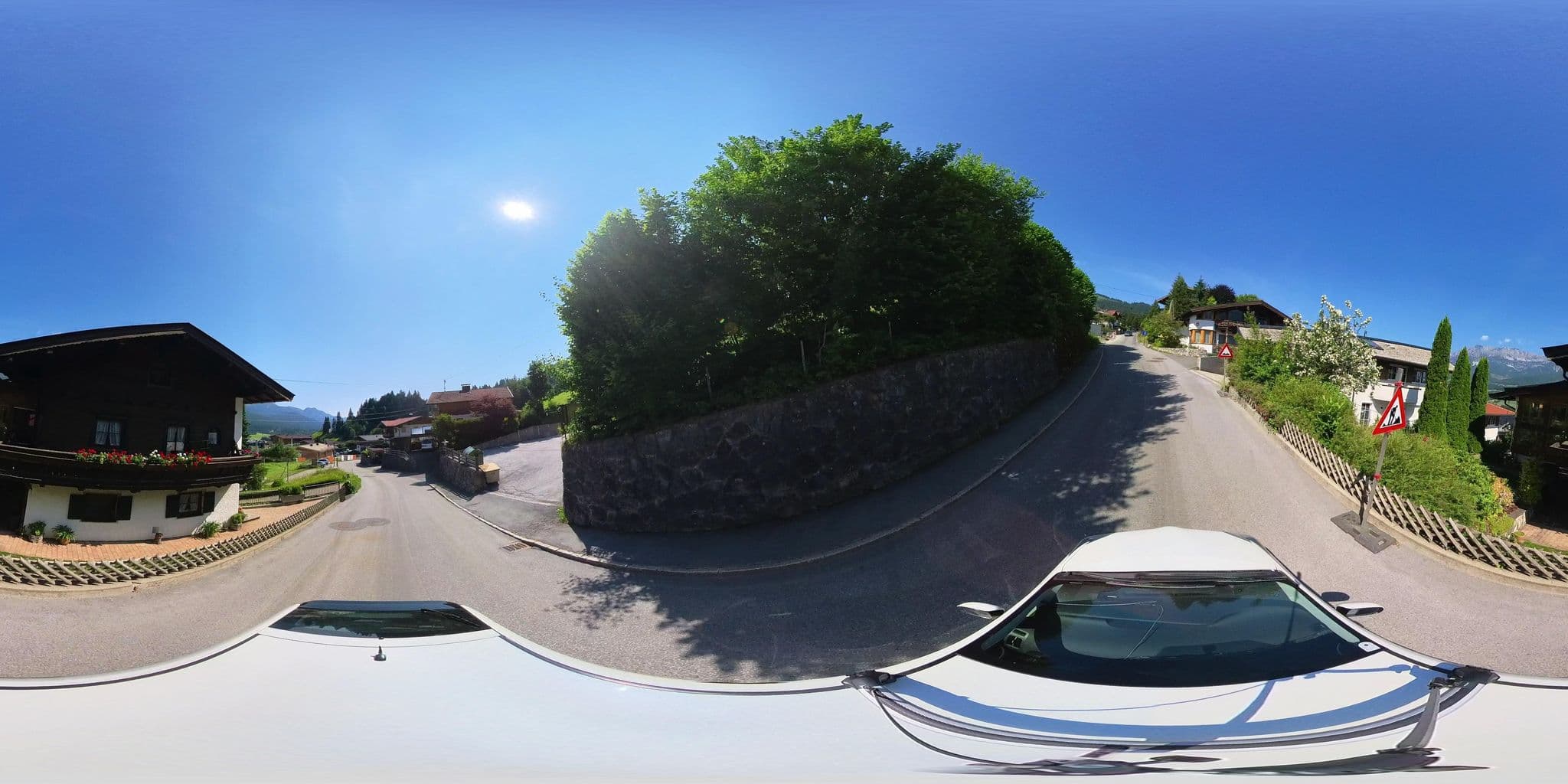 Street view near Appartementhaus Bodner, Ellmau — © osmplus_org (CC BY-SA · Mapillary)
