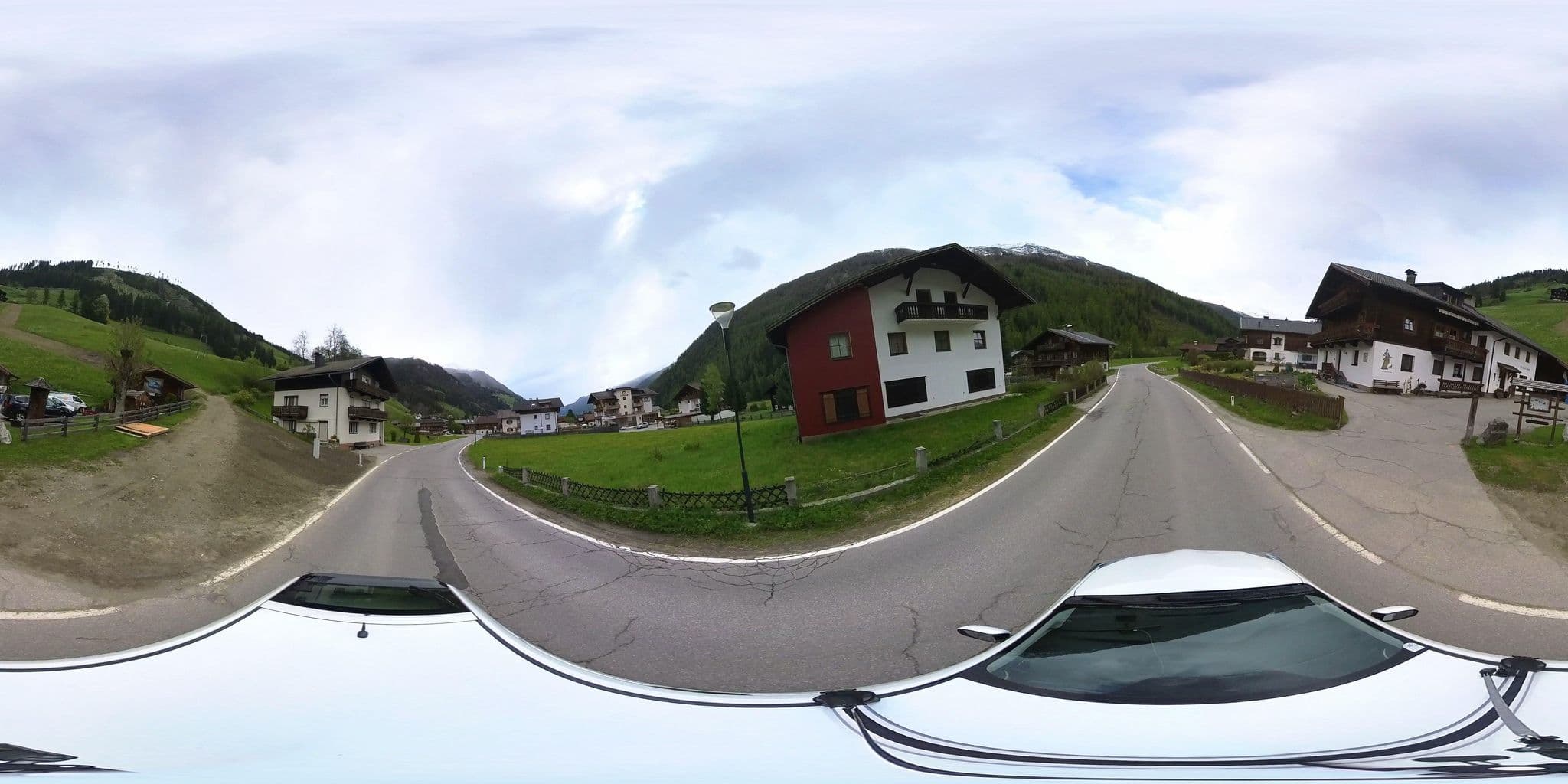 Street view near Frühstückspension und Ferienwohnungen Hauser, Virgen — © osmplus_org (CC BY-SA · Mapillary)