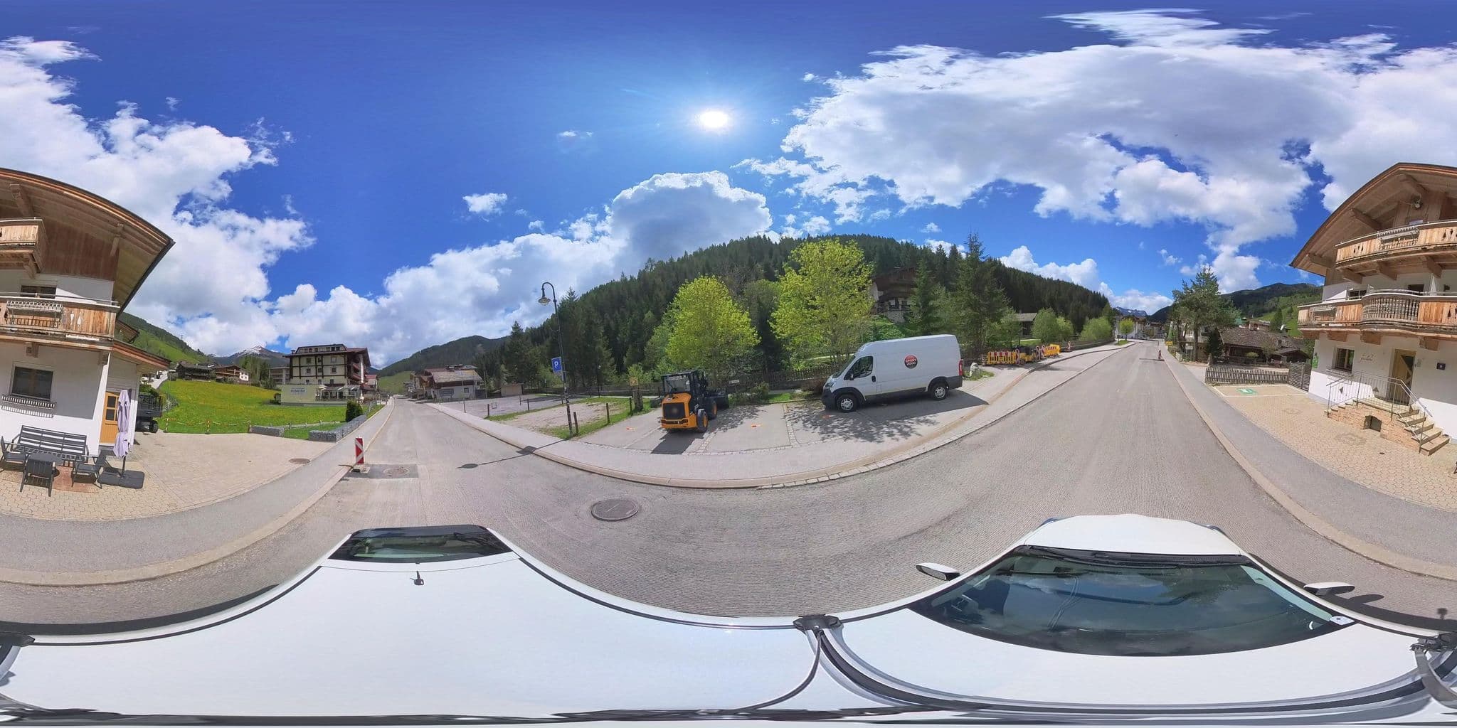 Street view near Gästehaus Königsleiten, Aschau — © osmplus_org (CC BY-SA · Mapillary)