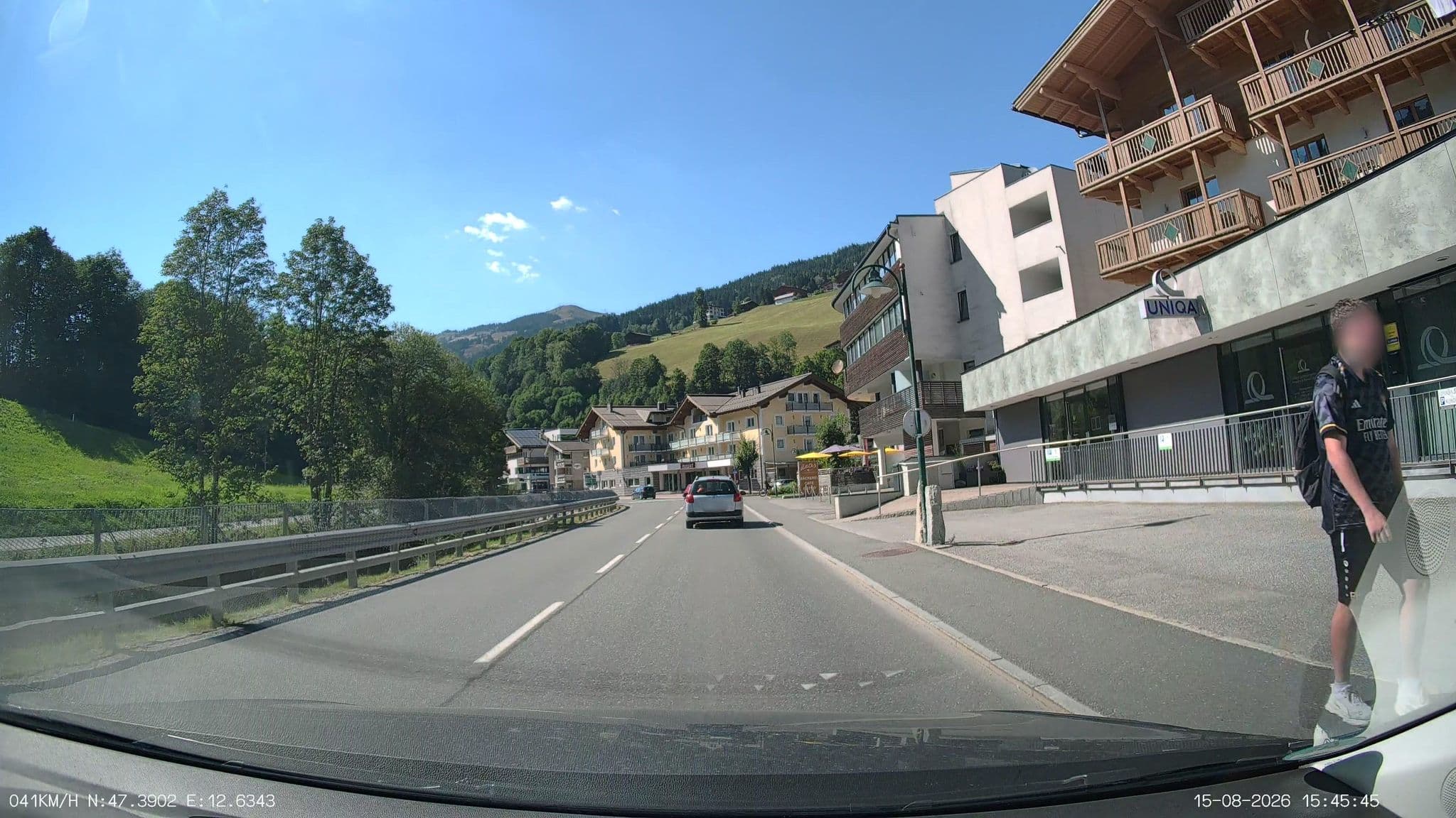 Street view near Appartementhaus Kristall at SchattbergXpress, Saalbach — © heetENkoel (CC BY-SA · Mapillary)
