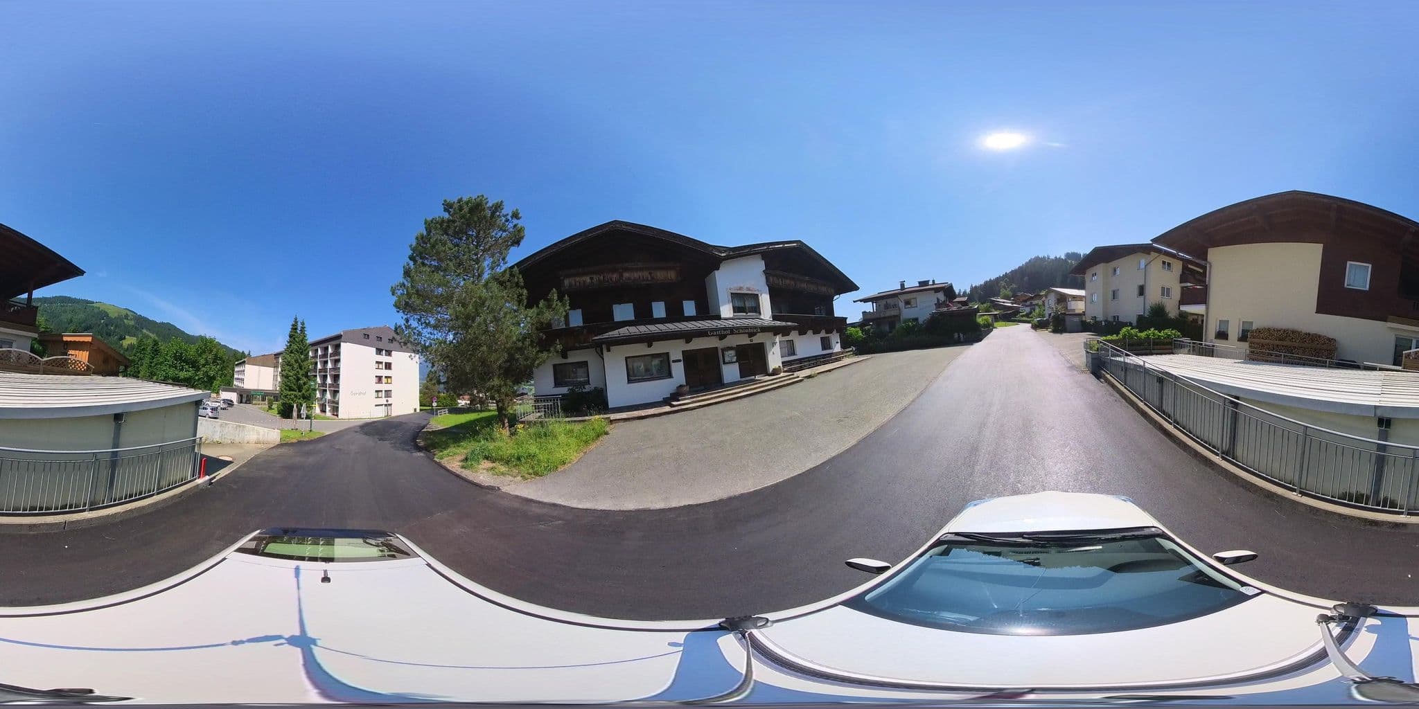 Street view near Hotel Schonblick, Ellmau — © osmplus_org (CC BY-SA · Mapillary)