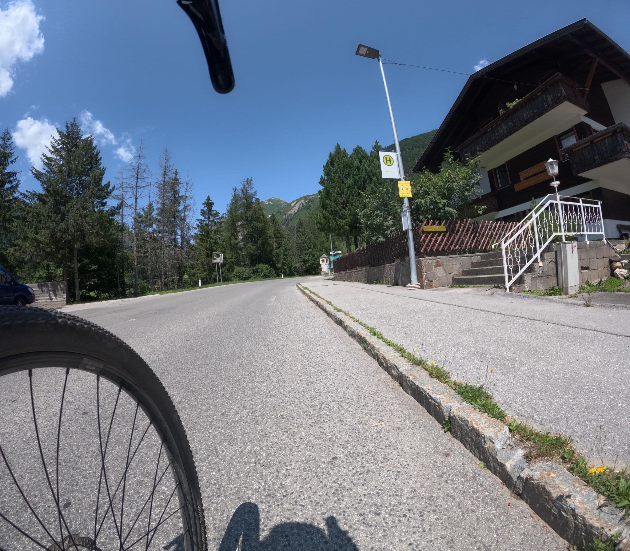 Street view near Ferienhaus Am Grossglockner - för en aktiv semester!, Matrei in Osttirol — © magonreal (CC BY-SA · Mapillary)