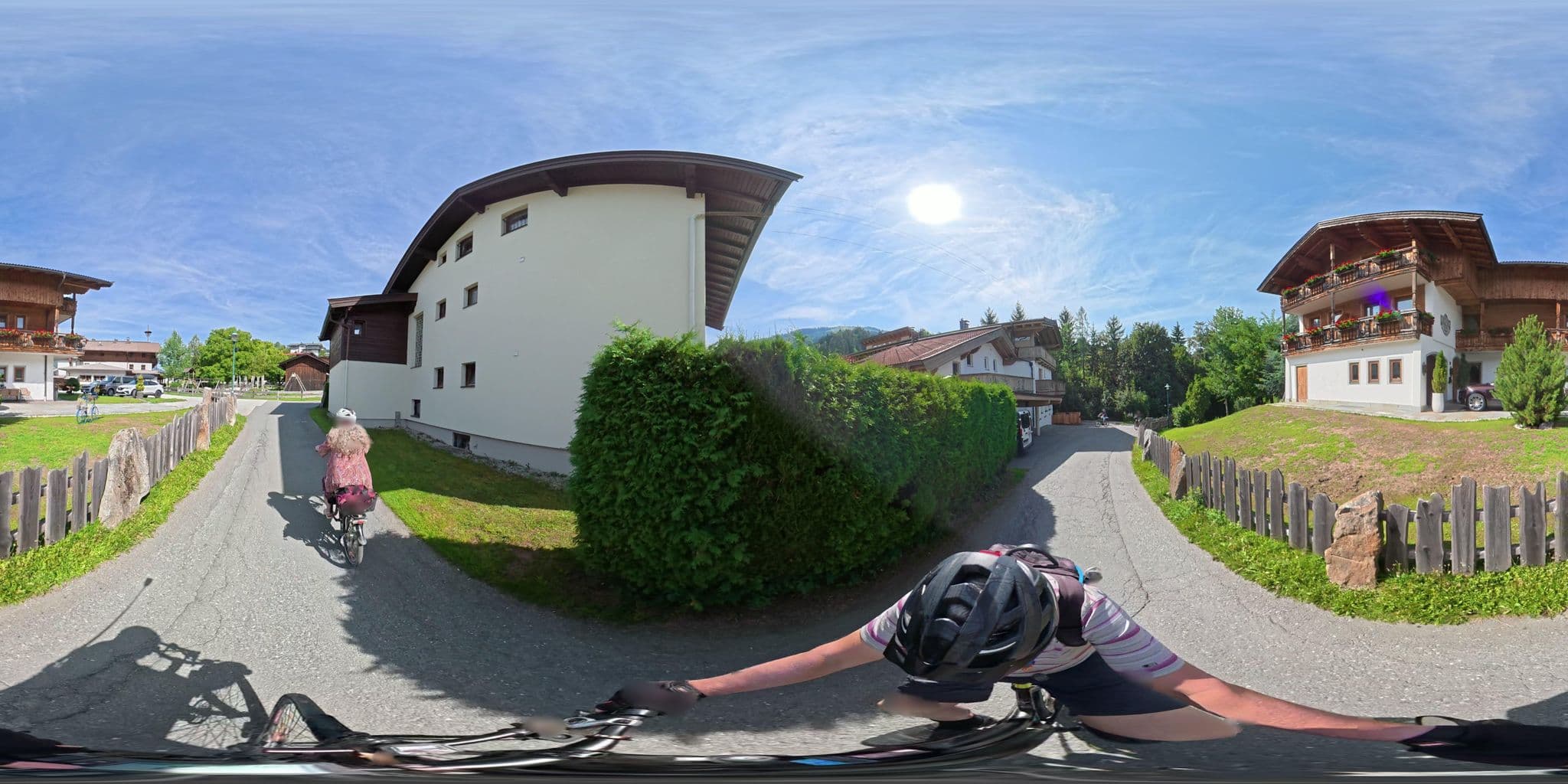 Street view near Haus Hautz, Ellmau — © osmplus_org (CC BY-SA · Mapillary)