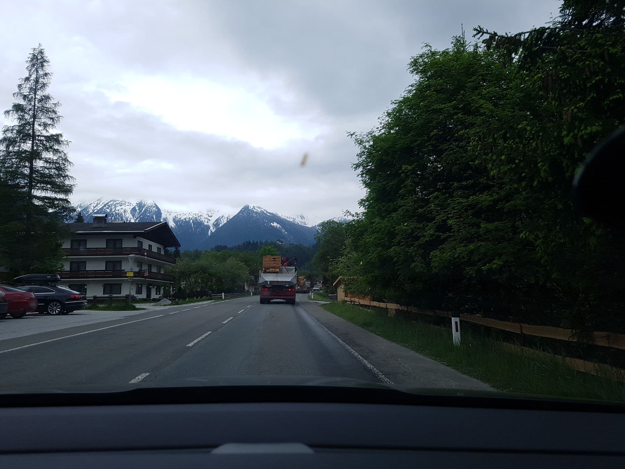Street view near ROM BAU GmbH, Neukirchen am Großvenediger — © schermy_at (CC BY-SA · Mapillary)
