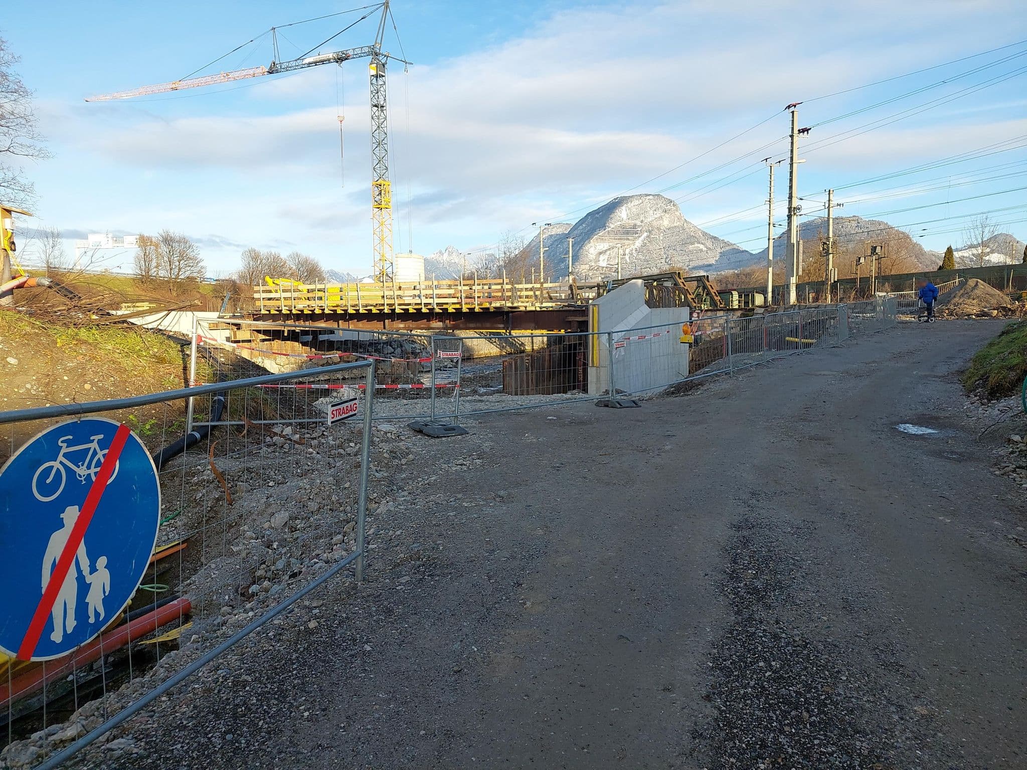 Street view near ÖBB-Personenverkehr Aktiengesellschaft, Wörgl — © viavista (CC BY-SA · Mapillary)