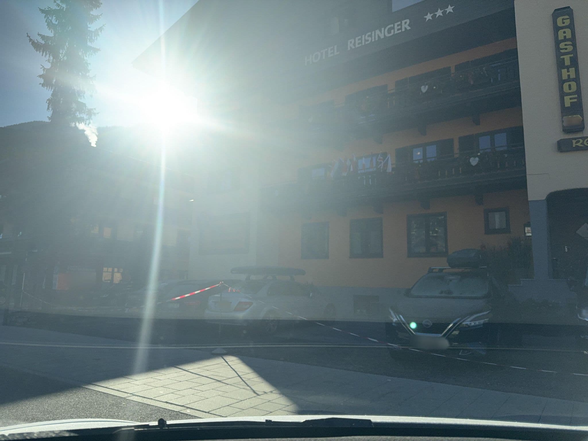 Street view near Blumenhotel Knappenhof, Hinterglemm — © ottor (CC BY-SA · Mapillary)