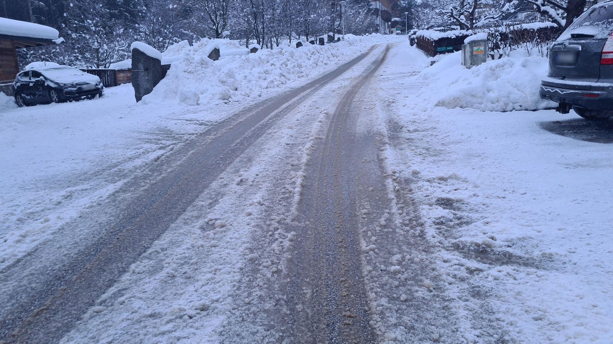 Street view near Appartements Wanger, Neukirchen am Großvenediger — © dsmm (CC BY-SA · Mapillary)