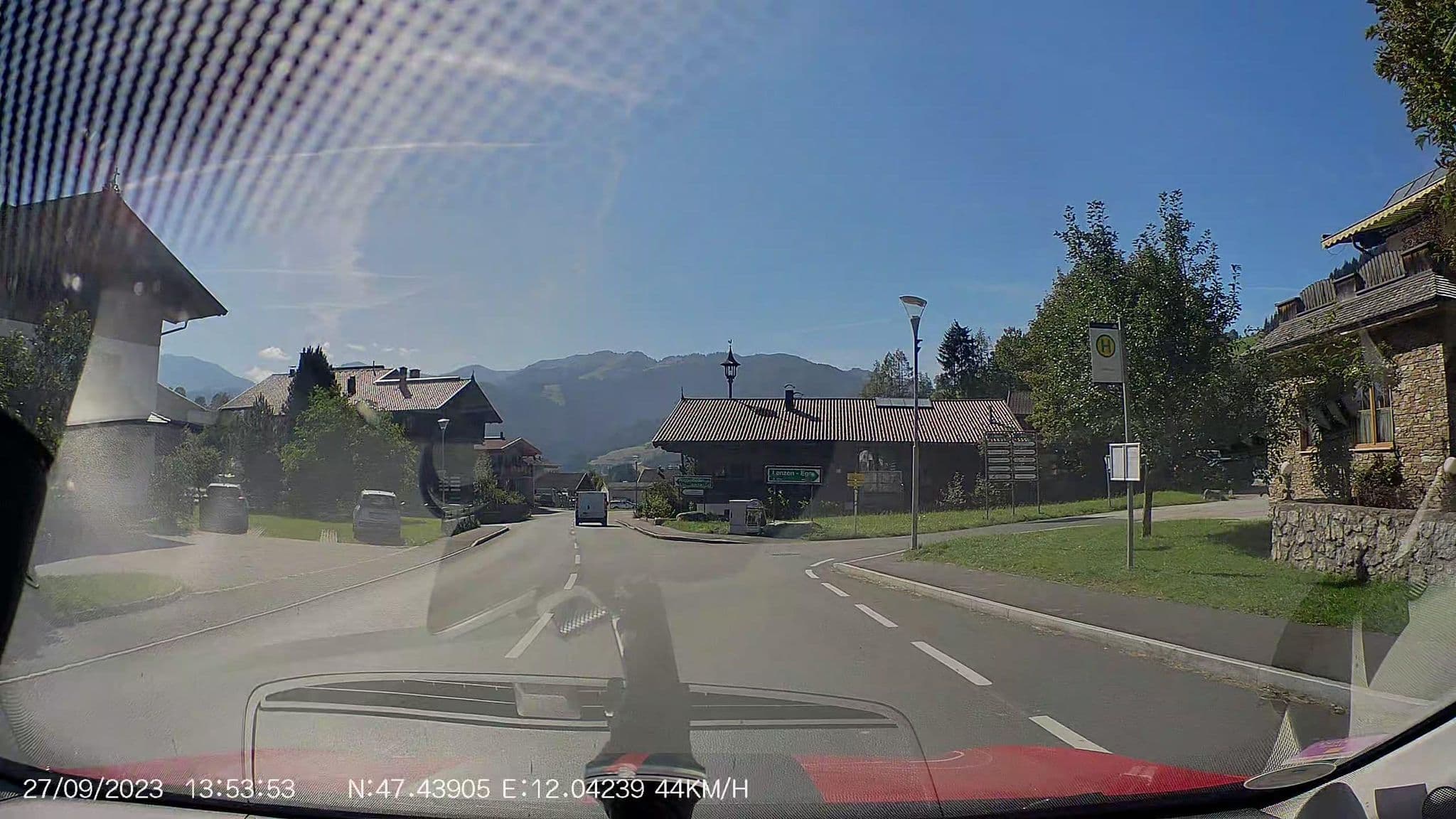 Street view near Landgasthof Dorferwirt, Oberau — © AR88 (CC BY-SA · Mapillary)