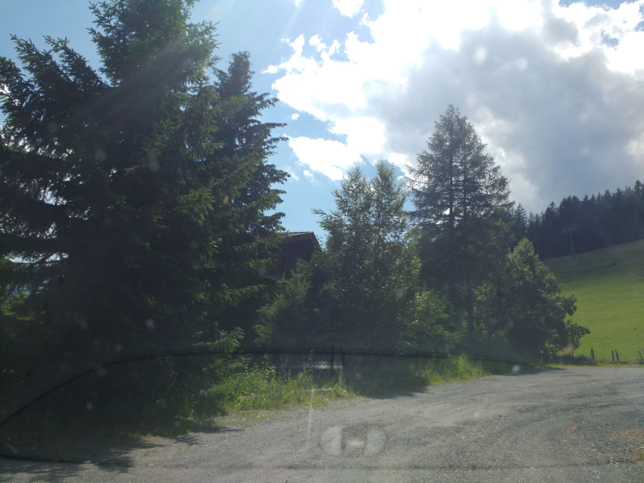 Street view near Panorama Chalets Paß Thurn, Mittersill — © thetornado76 (CC BY-SA · Mapillary)