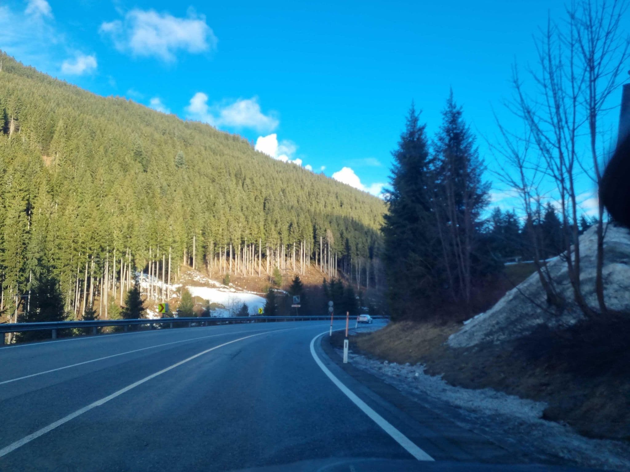 Street view near Gasthaus Waldwirt, Jochberg — © dsmm (CC BY-SA · Mapillary)