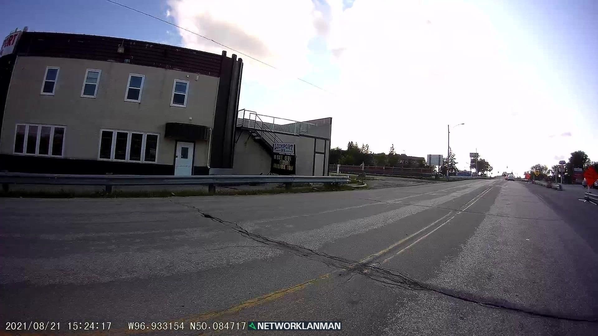 Street view near Lockport Inn, Selkirk — © networklanman (CC BY-SA · Mapillary)