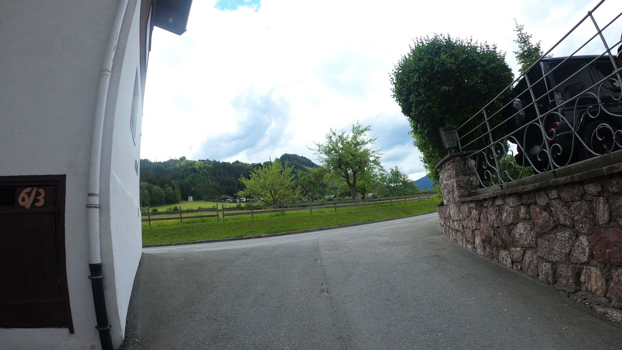 Street view near Mühlberger-Hof, Kitzbühel — © osmplus_org (CC BY-SA · Mapillary)