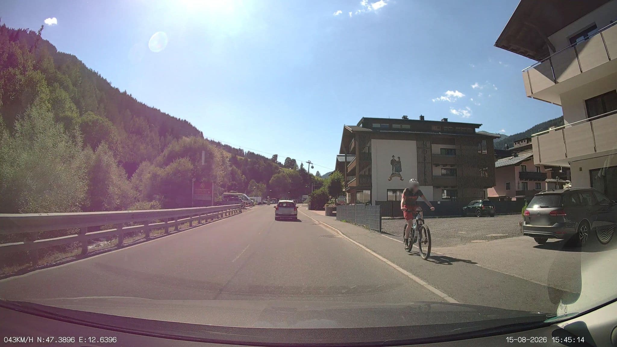 Street view near Pensionat Iris, Saalbach — © heetENkoel (CC BY-SA · Mapillary)