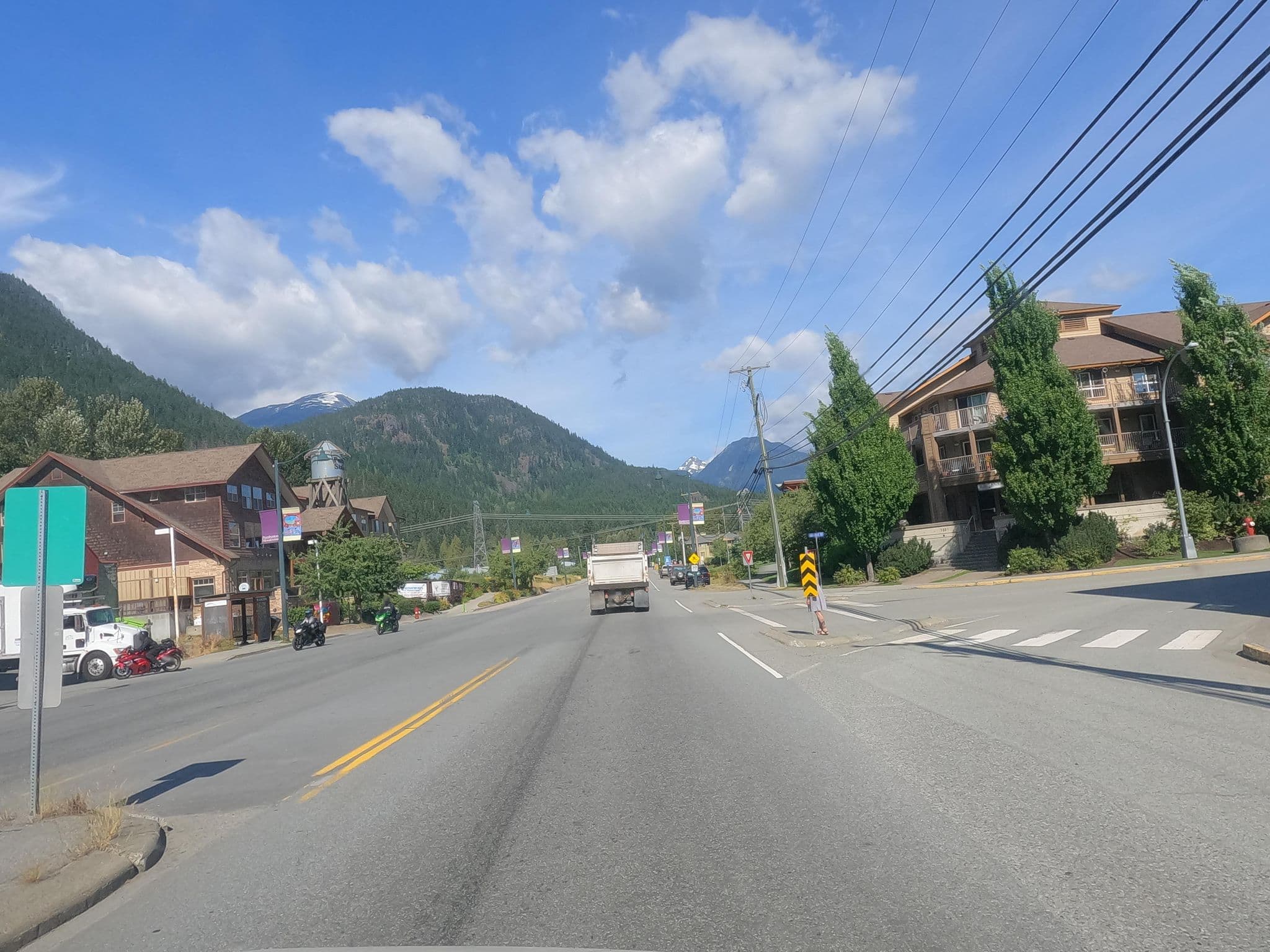 Street view near Pemberton Gateway Village Suites Hotel, Pemberton — © rps333 (CC BY-SA · Mapillary)
