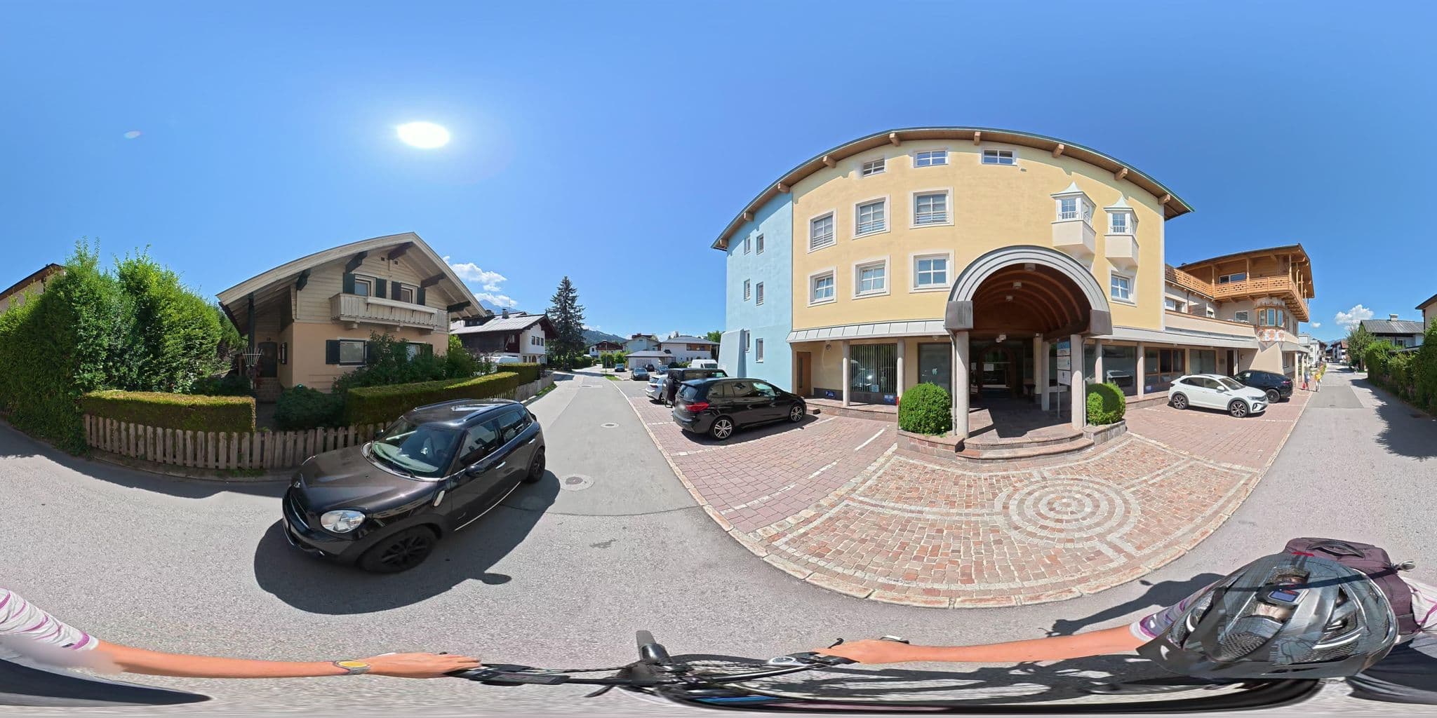 Street view near Hotel Vicky, Sankt Johann in Tirol — © osmplus_org (CC BY-SA · Mapillary)