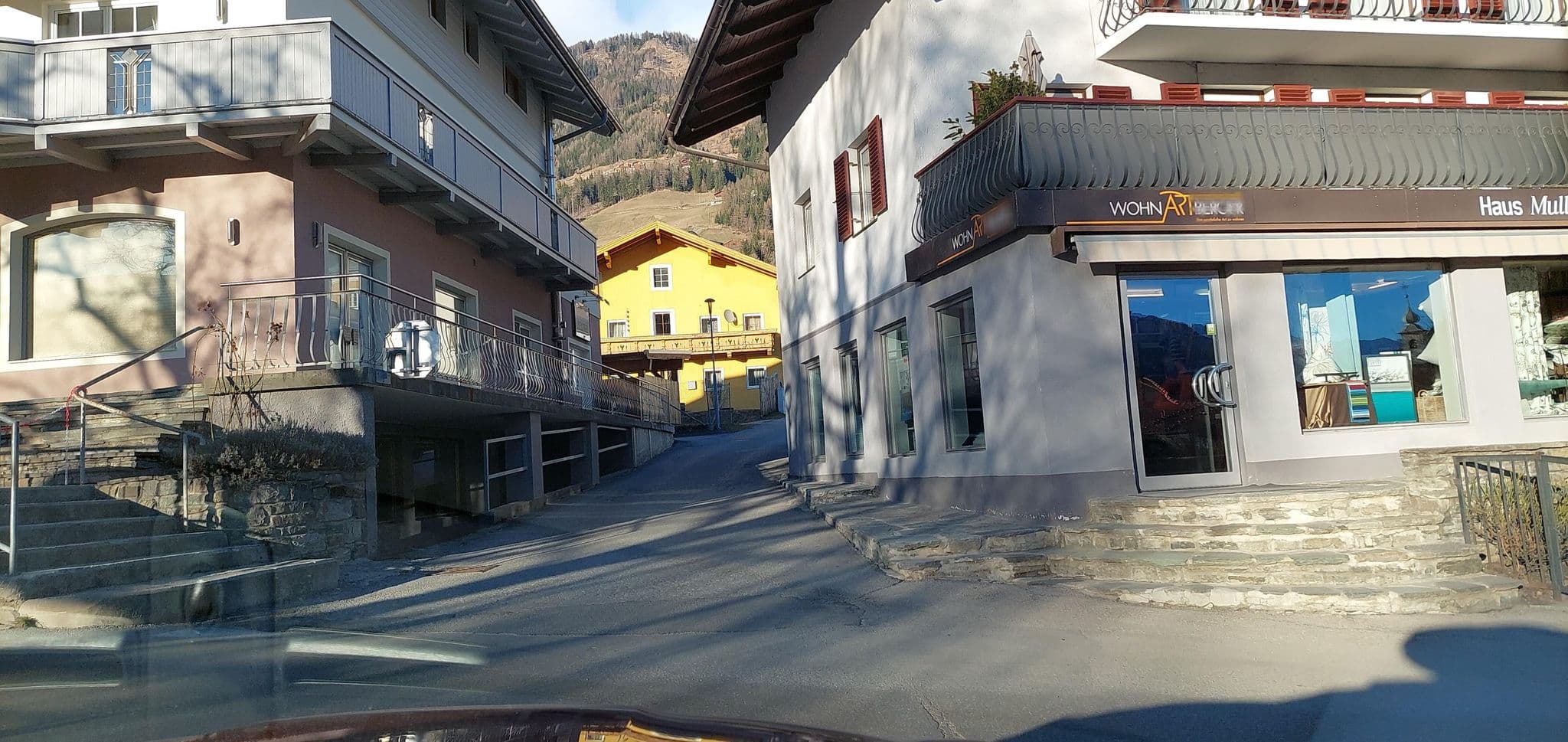 Street view near Susanne Wibmer Fuetsch, Matrei in Osttirol — © gzin (CC BY-SA · Mapillary)