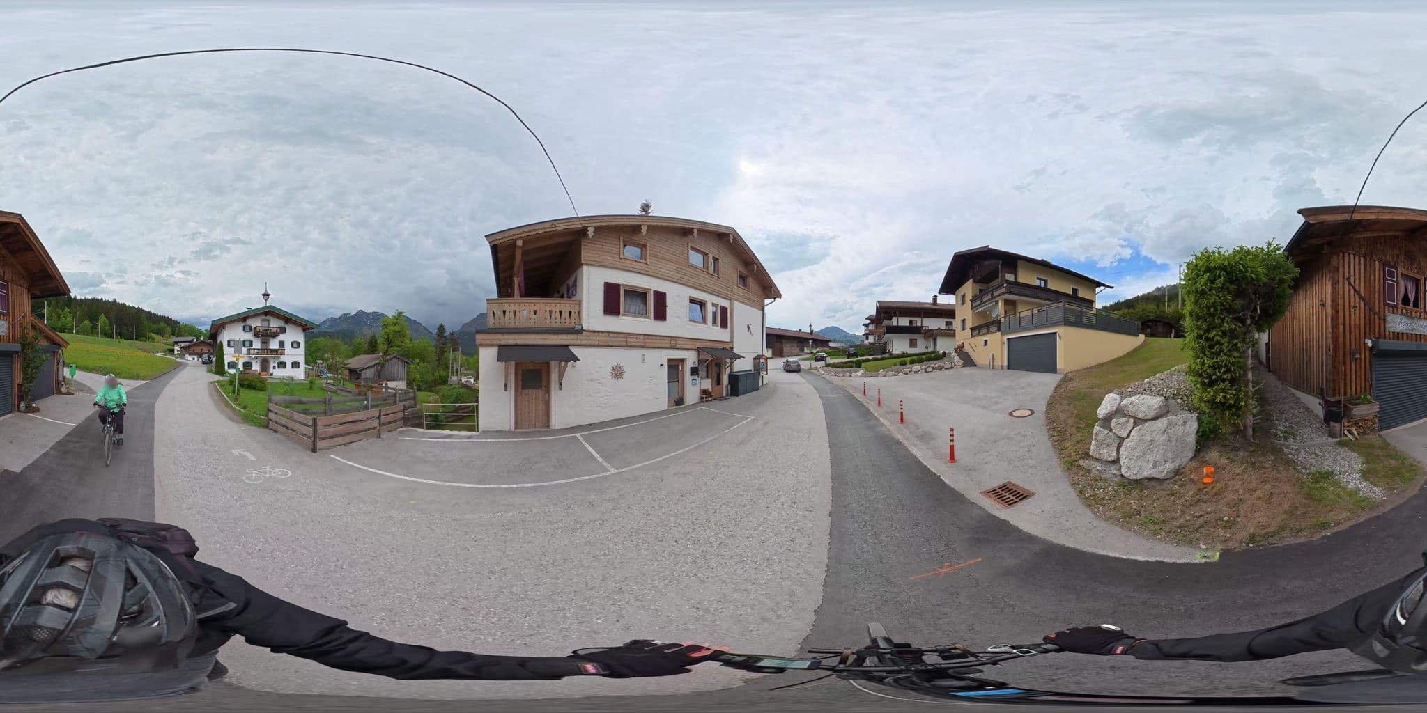 Street view near Gasthof Kapelln, Hochfilzen — © osmplus_org (CC BY-SA · Mapillary)