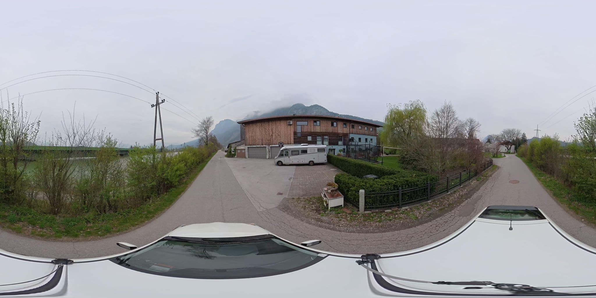 Street view near Sport & Wellness Ressort Quellenhof, Kufstein — © osmplus_org (CC BY-SA · Mapillary)