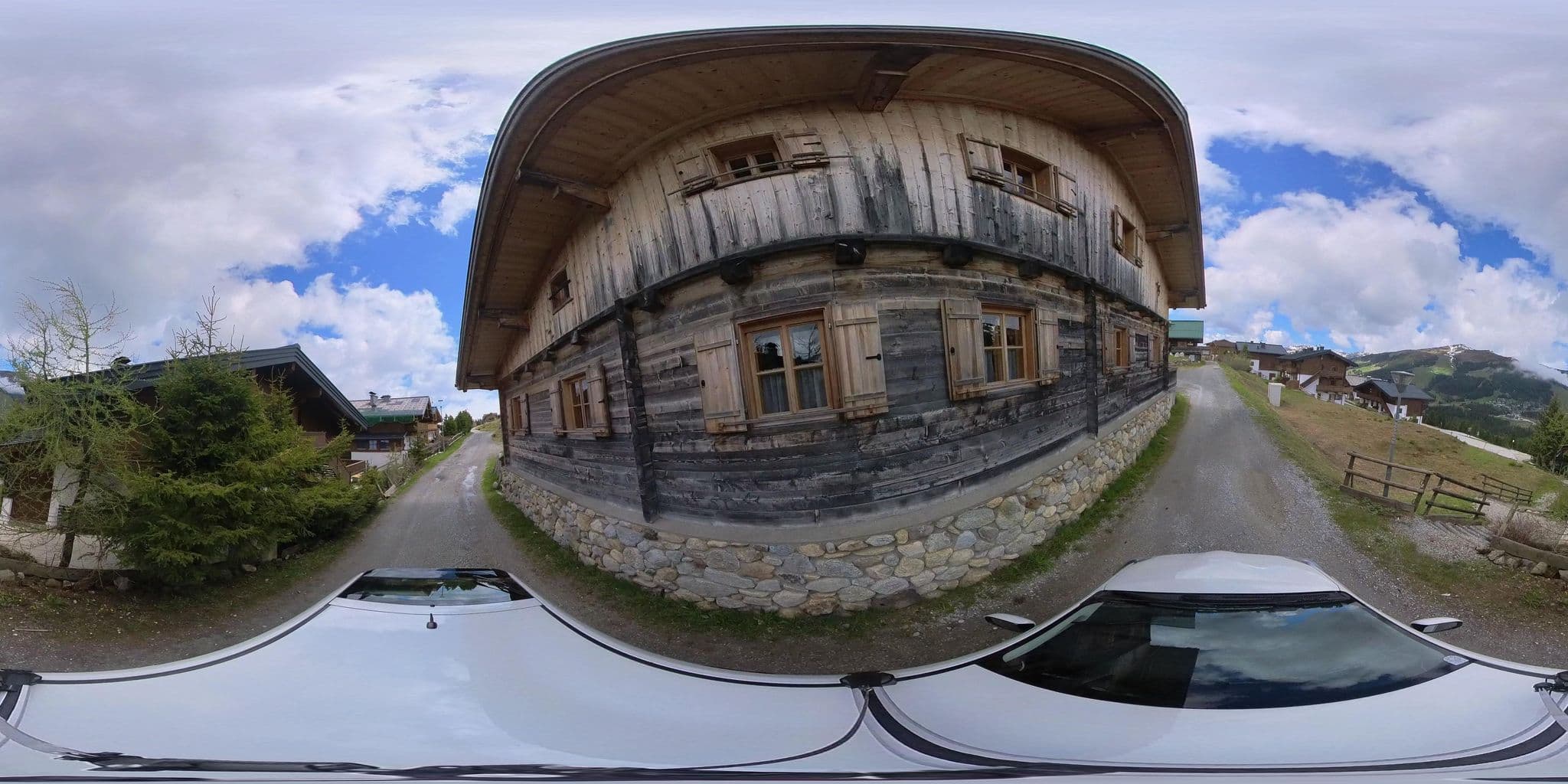 Street view near Schihütte Illa, Neukirchen am Großvenediger — © osmplus_org (CC BY-SA · Mapillary)